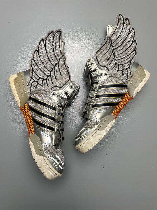 adidas Originals by Jeremy Scott A/W 2012 JS Wings 2.0 (Metallic Silver) - size 45 1/3