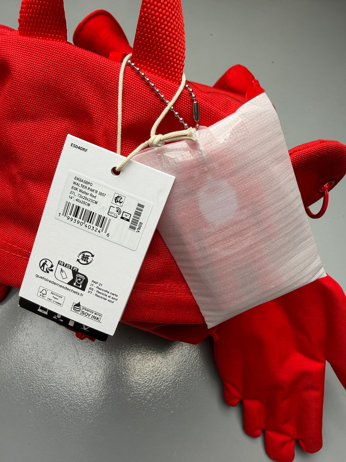 Eastpak X Walter Van Beirendonck A/W 2026 Walter Pak'r 3057 (Red)