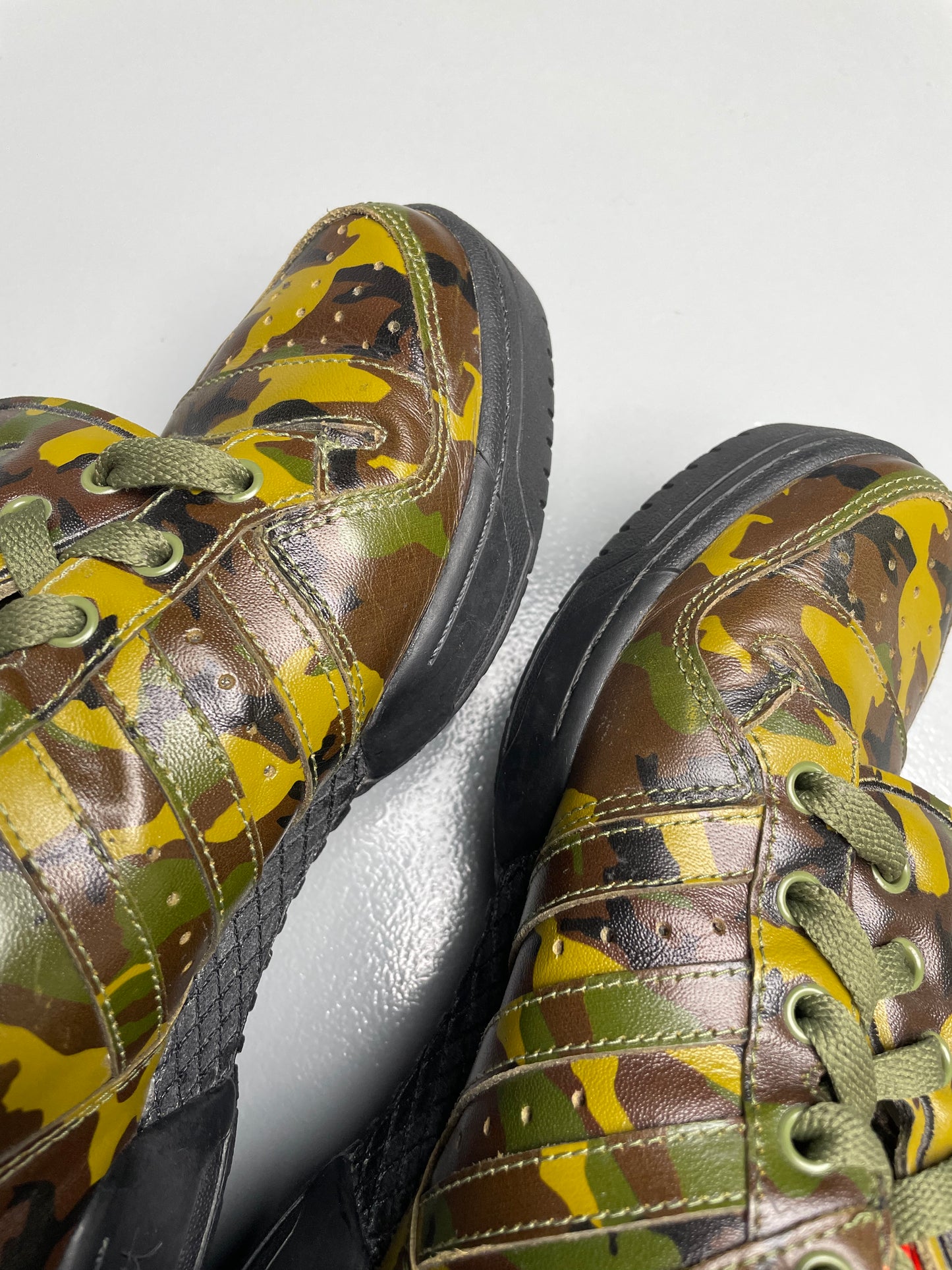adidas Originals by Jeremy Scott A/W 2011 JS Wings Camo - size 38 2/3