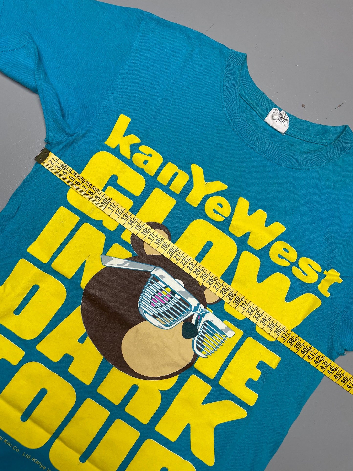 2007 Kanye West Glow In The Dark Tour t-shirt - size S