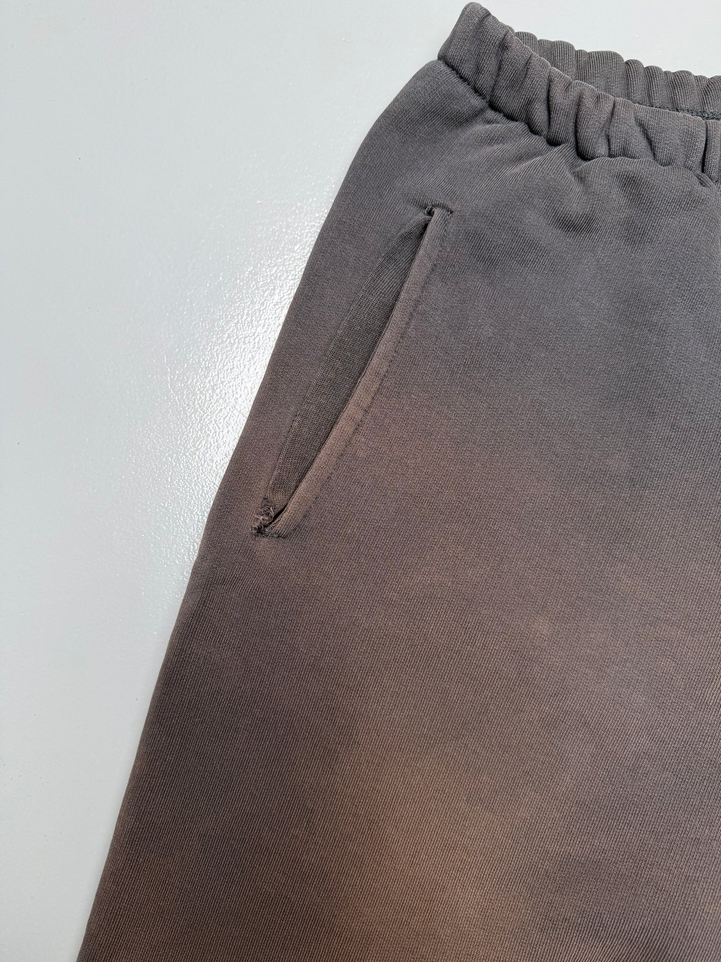 2017 Yeezy Supply Calabasas Lost Hills shorts - size M