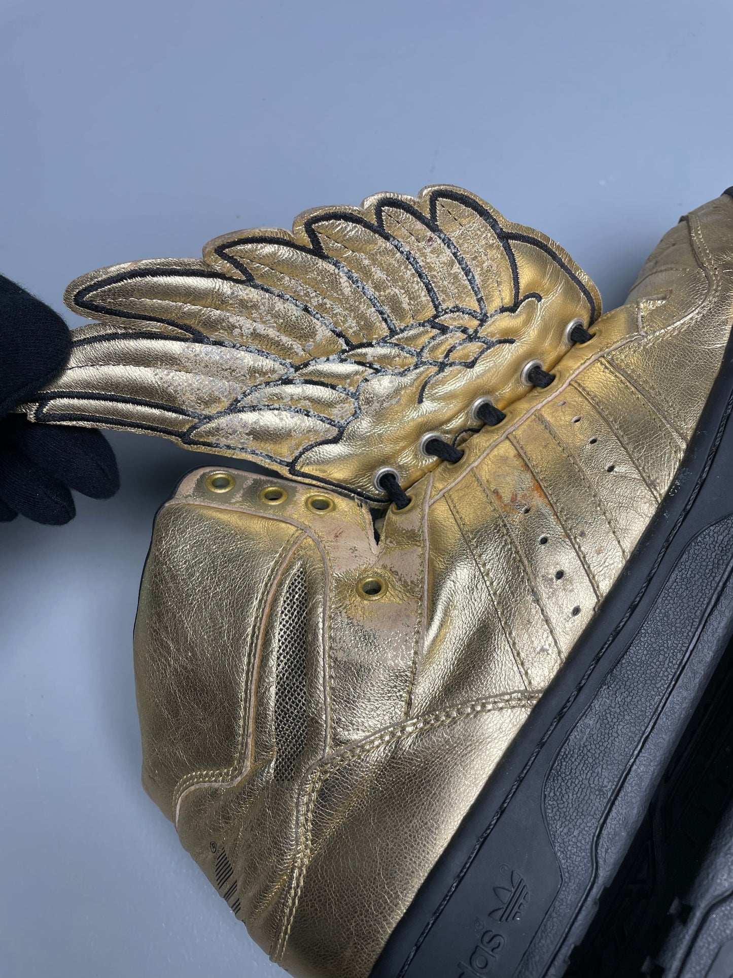 adidas Originals by Jeremy Scott S/S 2009 JS Wings (Metallic Gold/Black) - size 44