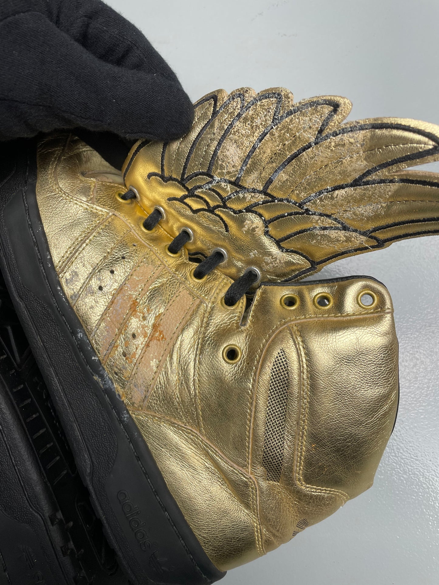 adidas Originals by Jeremy Scott S/S 2009 JS Wings (Metallic Gold/Black) - size 44
