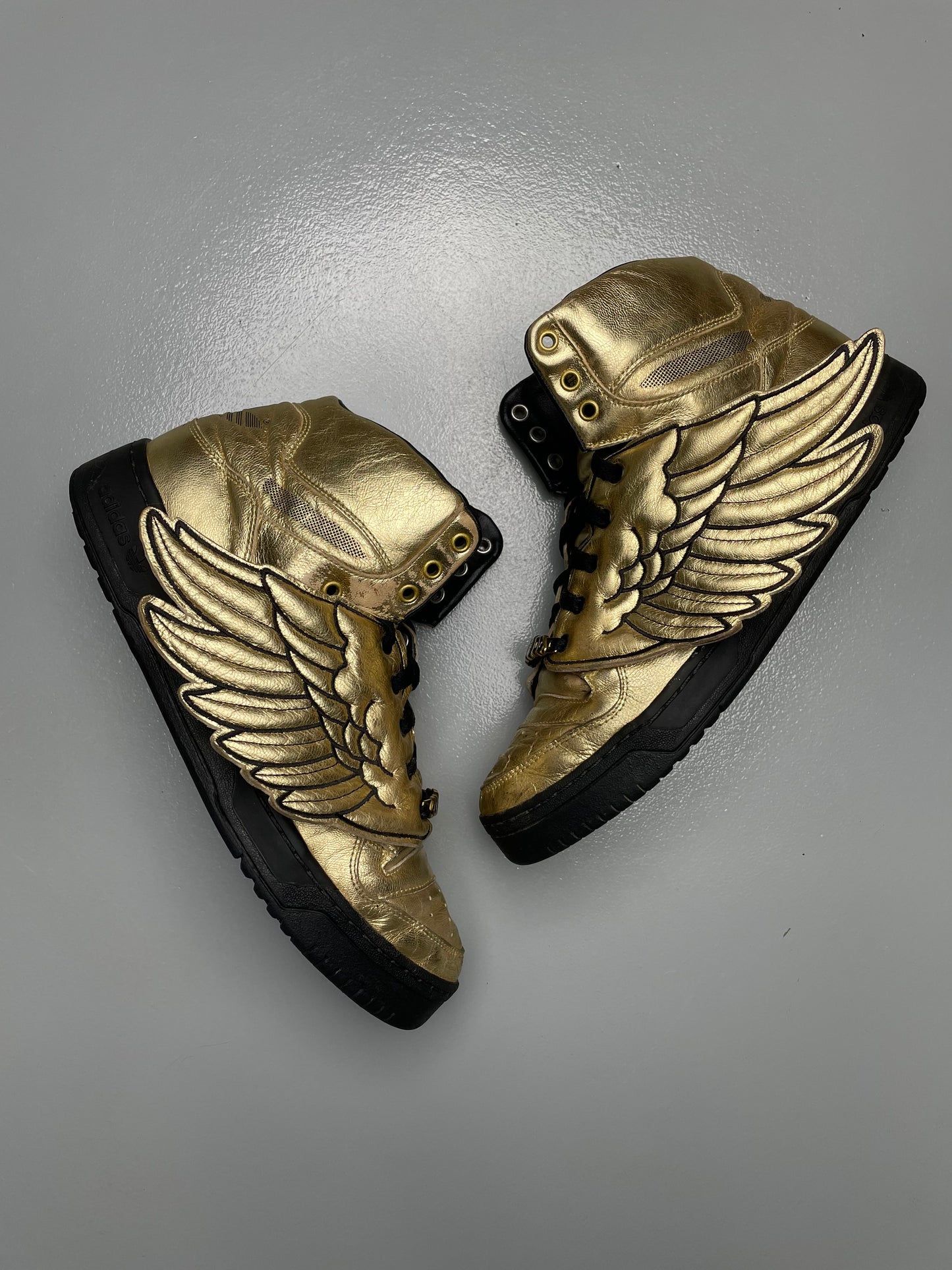 adidas Originals by Jeremy Scott S/S 2009 JS Wings (Metallic Gold/Black) - size 44