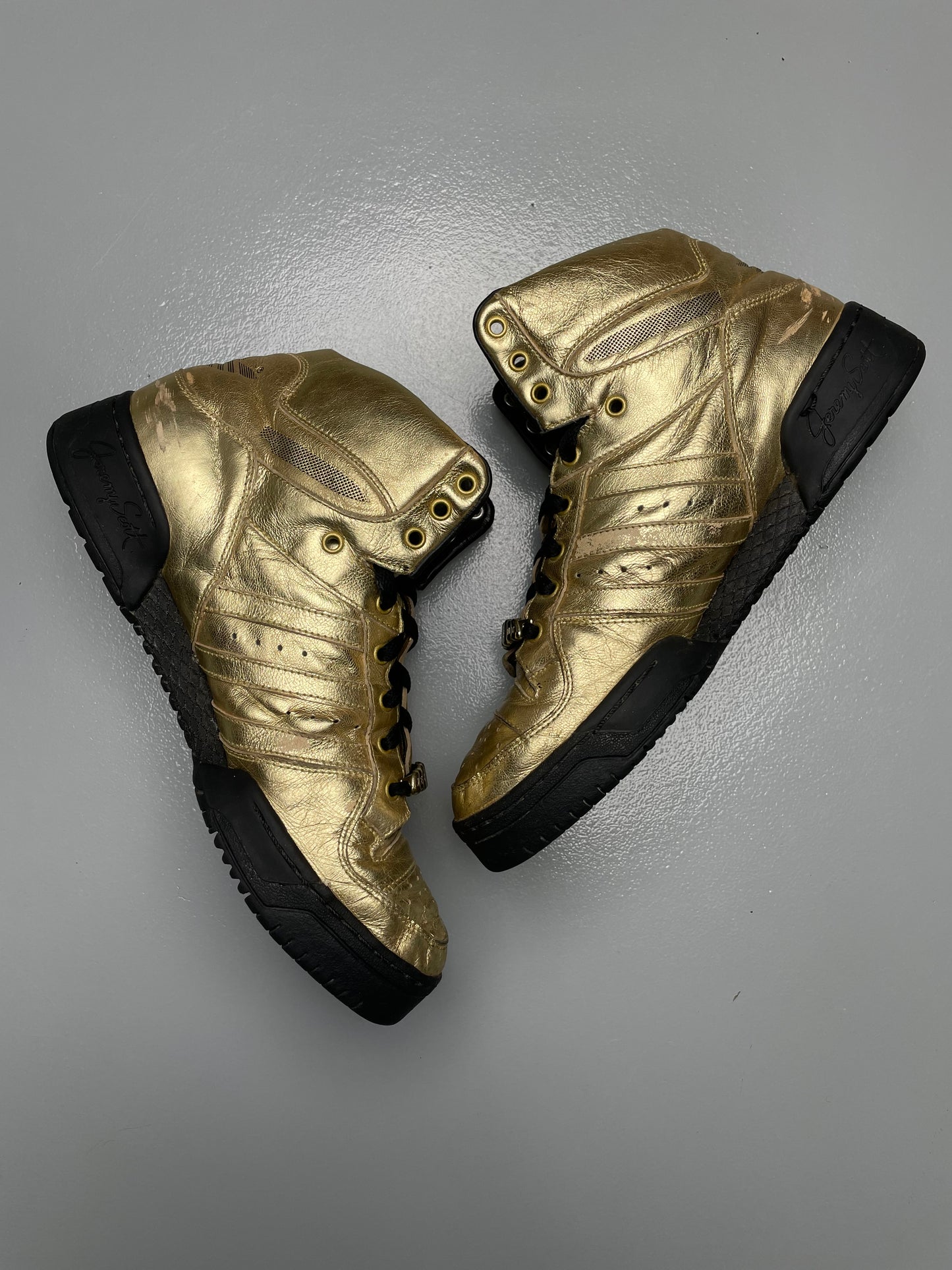 adidas Originals by Jeremy Scott S/S 2009 JS Wings (Metallic Gold/Black) - size 44