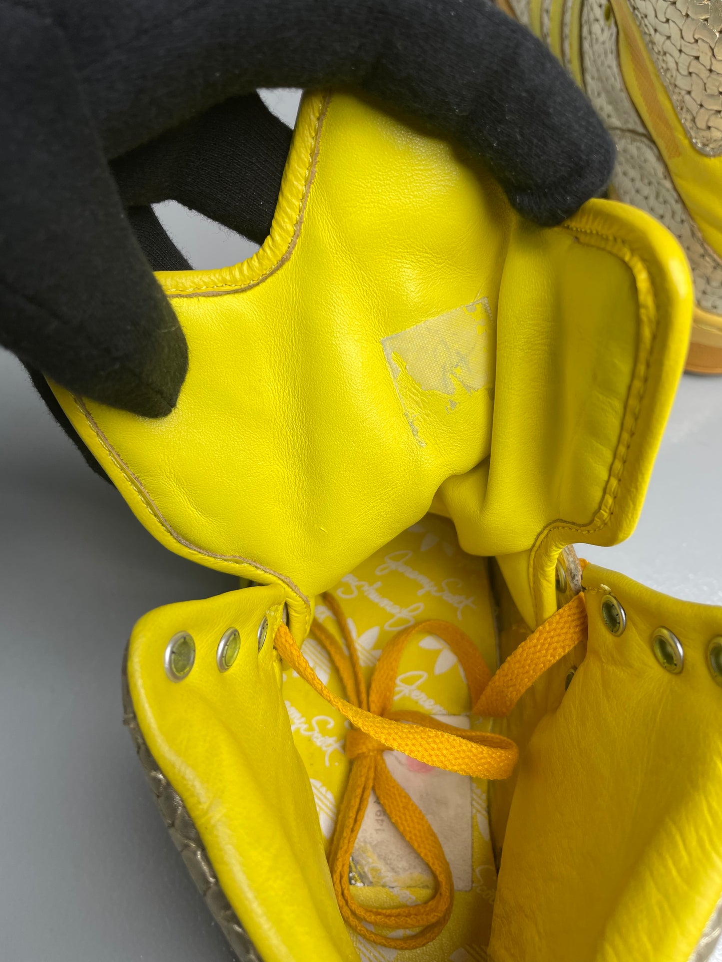 adidas Originals by Jeremy Scott S/S 2010 JS Logo (Metallic Gold/Lemon Peel/High Yellow) - size 42