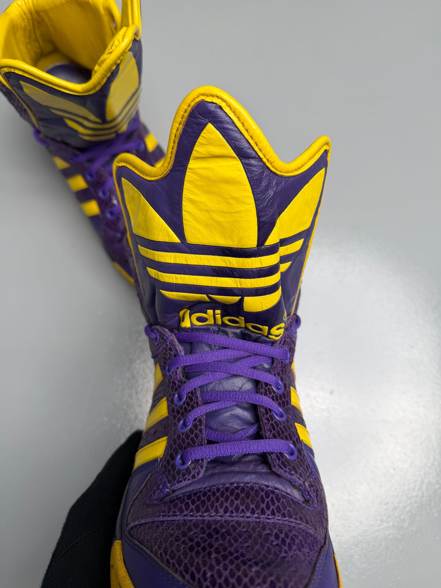 adidas Originals by Jeremy Scott S/S 2009 JS Logo (purple/yellow) - size 41 1/3
