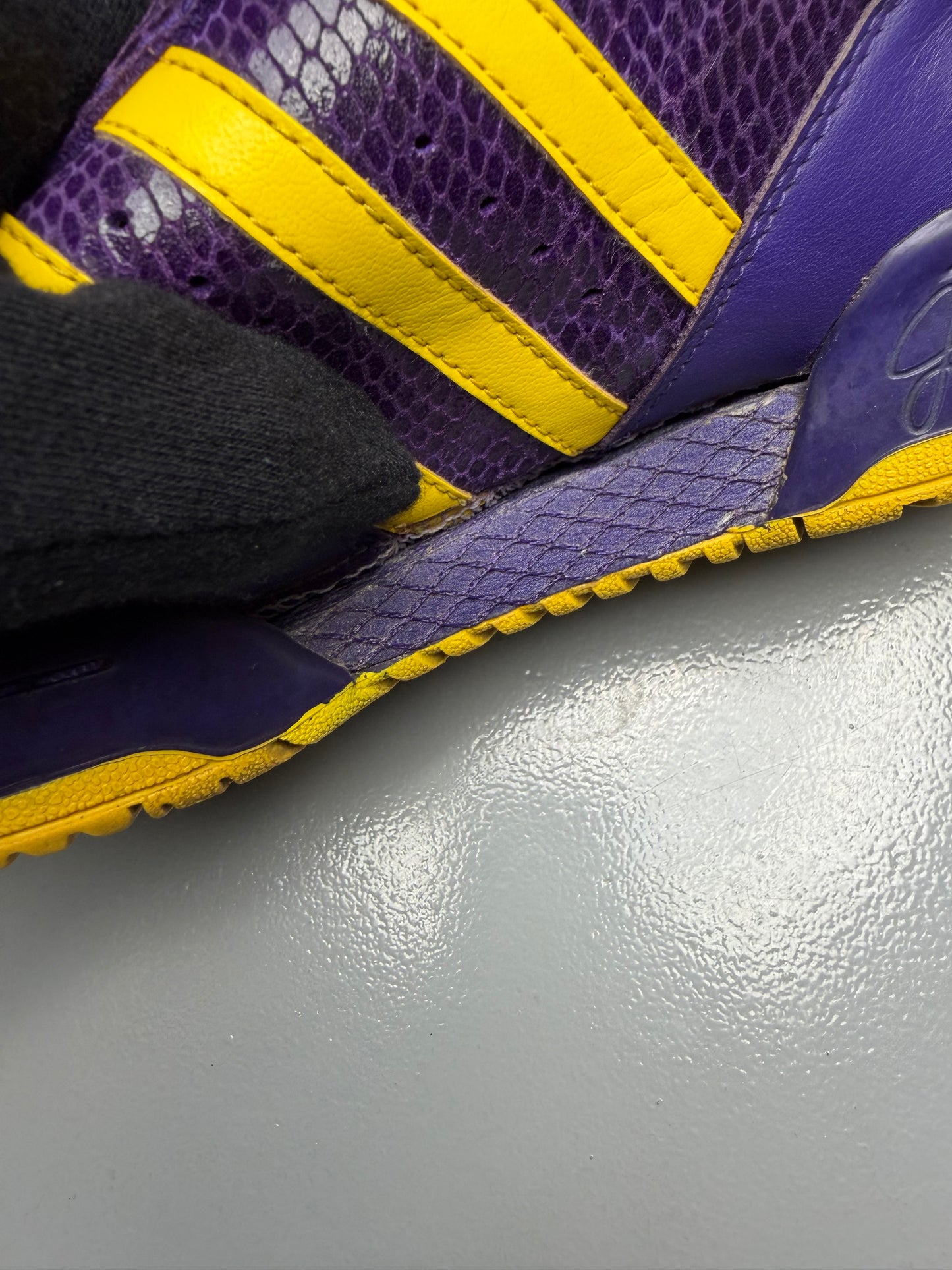 adidas Originals by Jeremy Scott S/S 2009 JS Logo (purple/yellow) - size 41 1/3