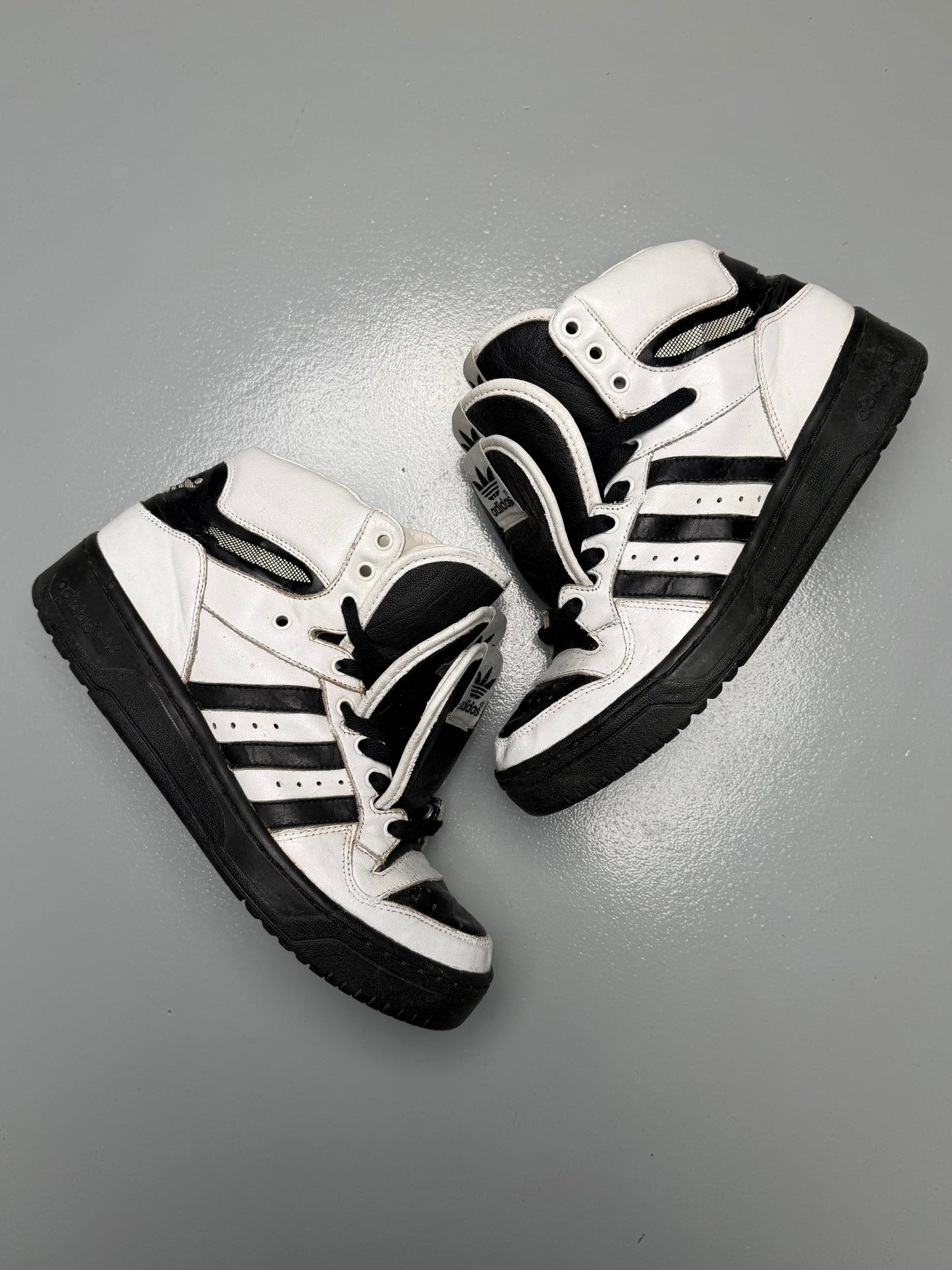 adidas Originals by Jeremy Scott A/W 2010 JS 3 Tongue (black/white) - size 42 2/3