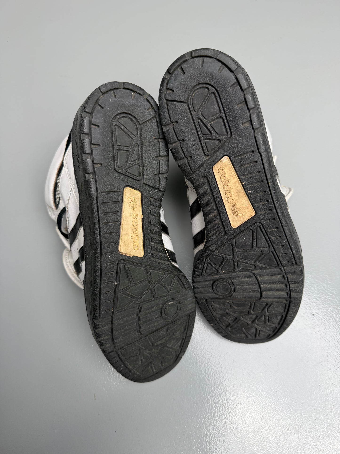 adidas Originals by Jeremy Scott A/W 2010 JS 3 Tongue (black/white) - size 42 2/3