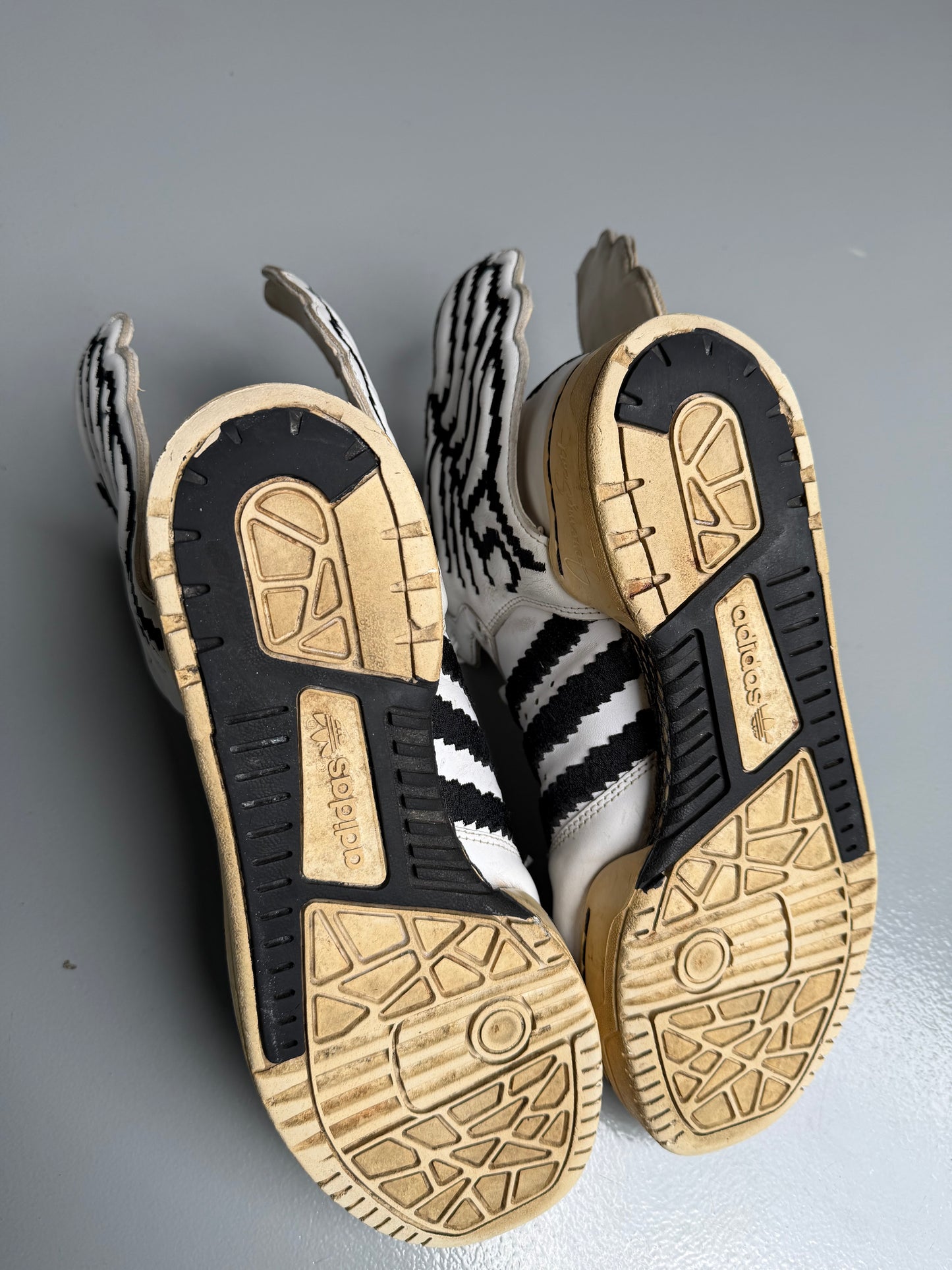 adidas Originals by Jeremy Scott A/W 2013 JS Wings 2.0 Pixel - size 41 1/3