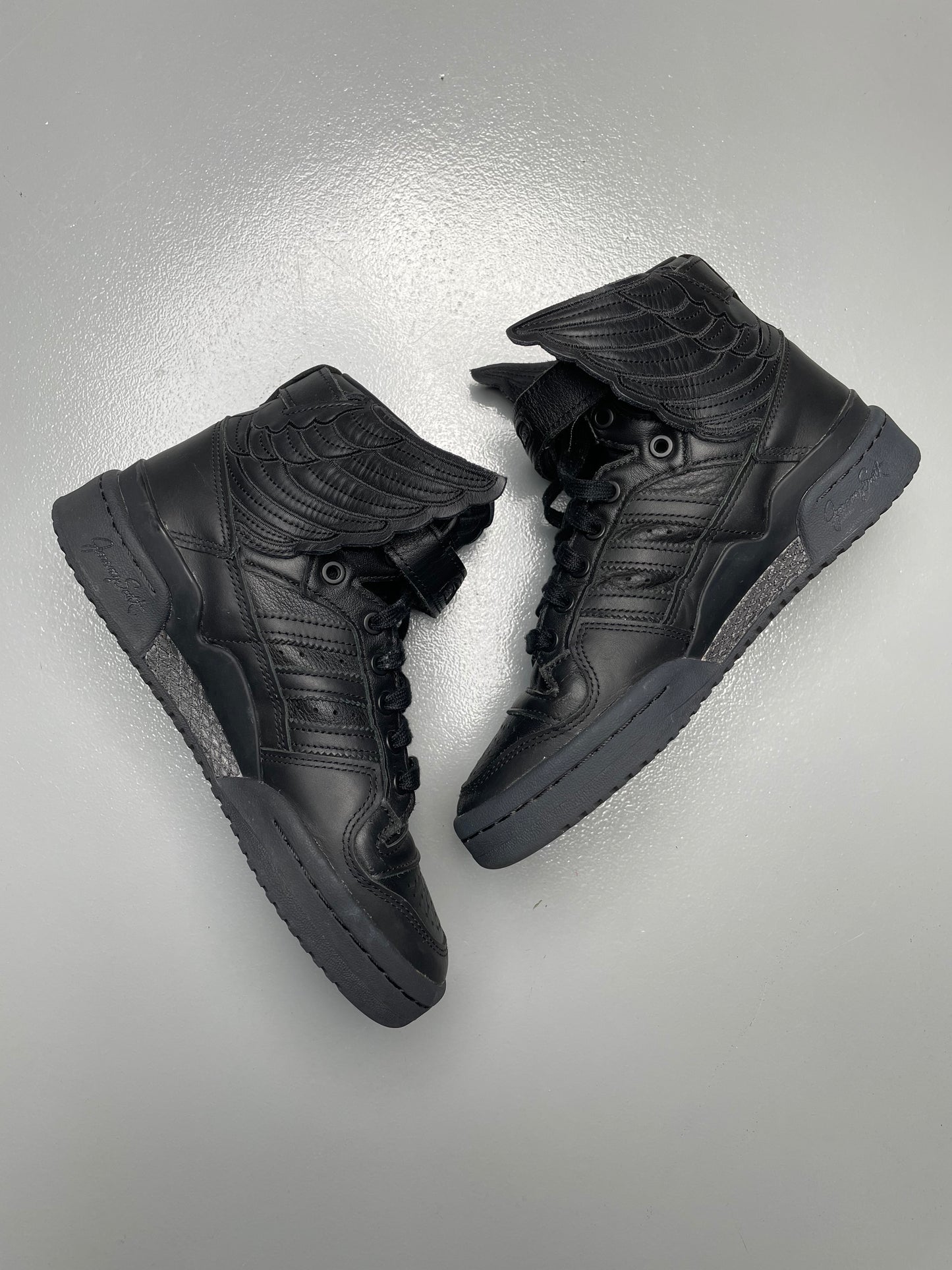 adidas Originals X Jeremy Scott 2022 JS Wings 4.0 (black) - size 38