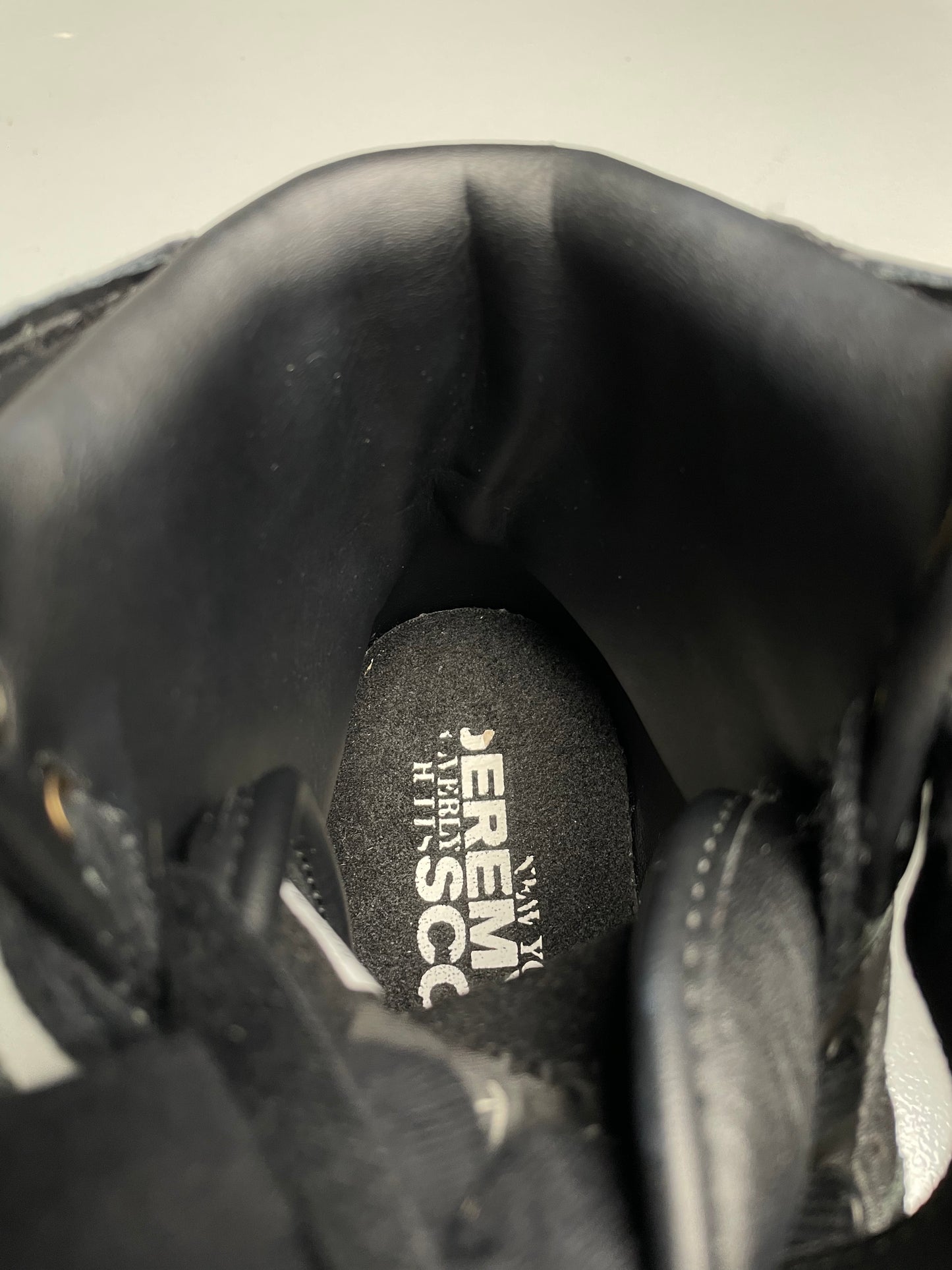 adidas Originals X Jeremy Scott 2022 JS Wings 4.0 (black) - size 38