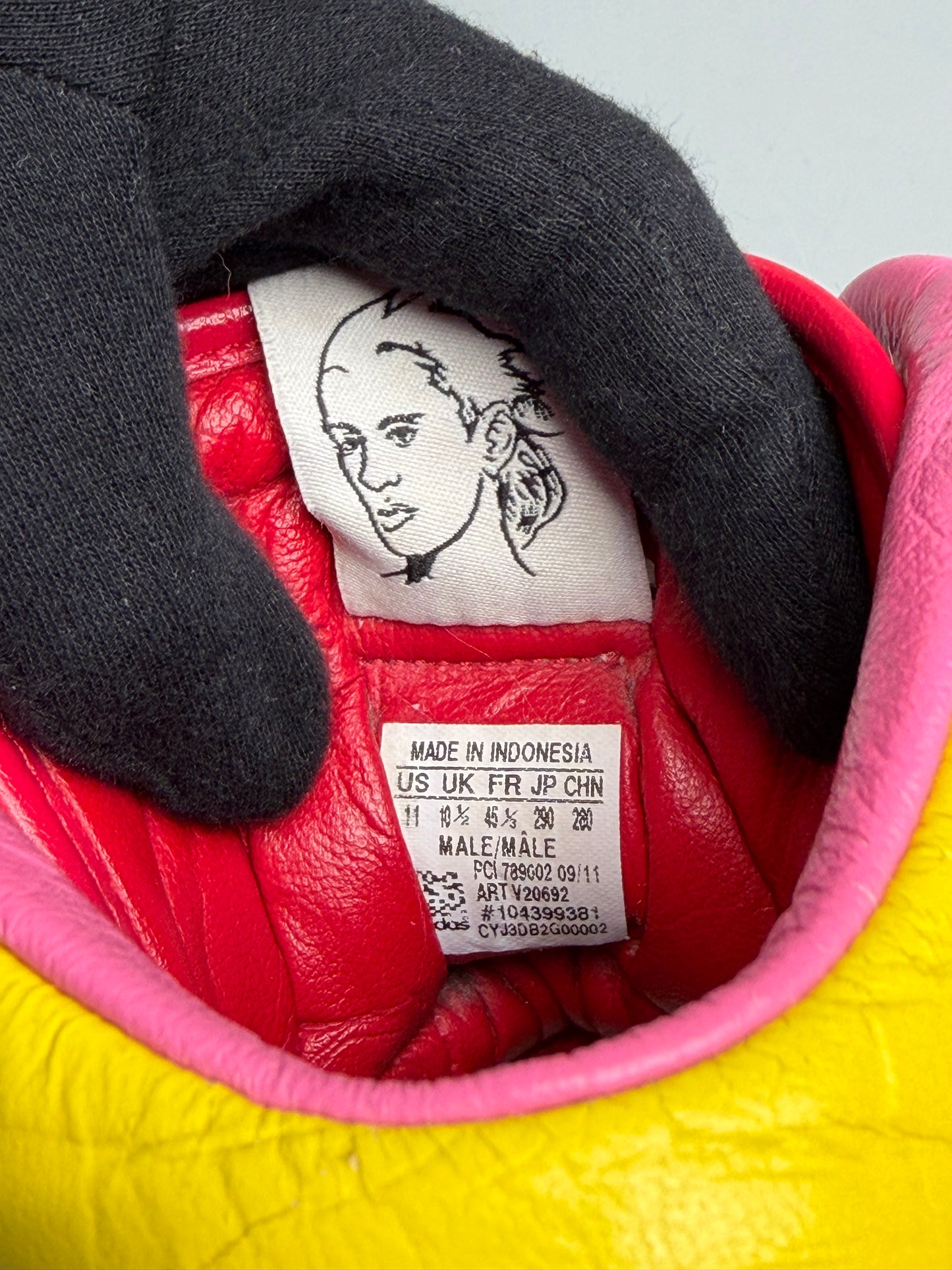 adidas Originals by Jeremy Scott X 2NE1 S/S 2012 JS Wings - size 45 1/3