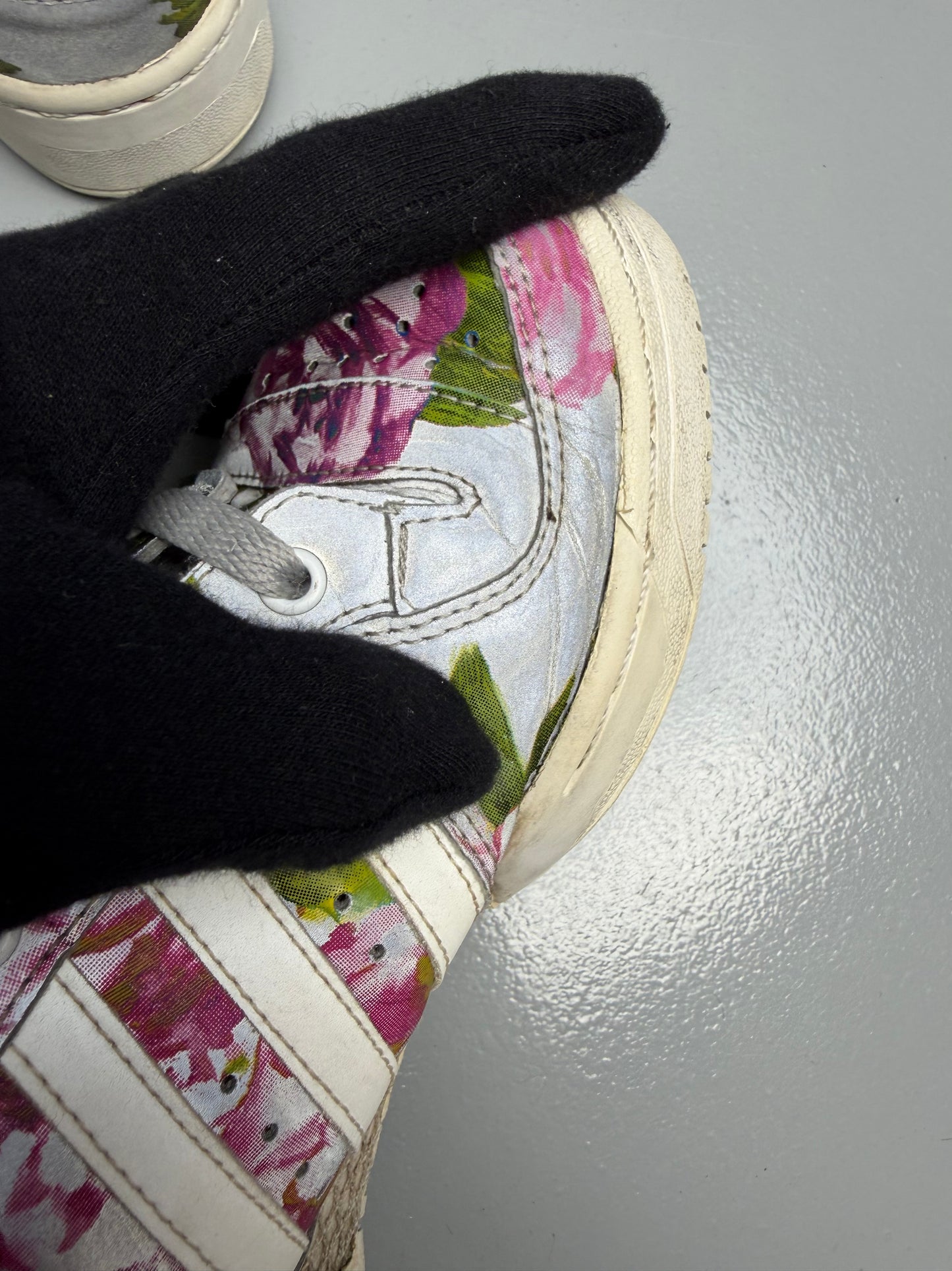 adidas Originals by Jeremy Scott S/S 2015 JS Wings Floral - size 40