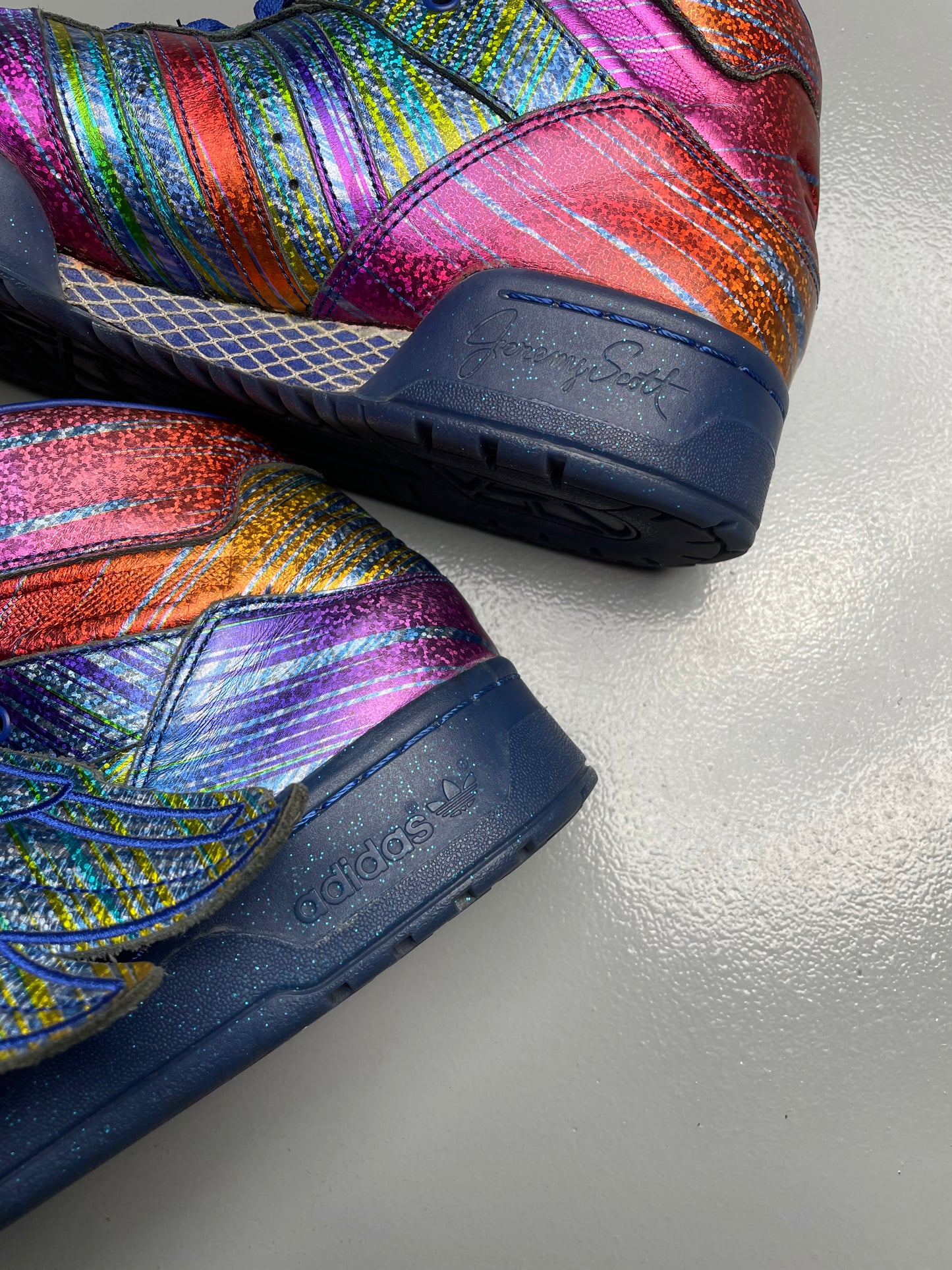 adidas Originals by Jeremy Scott S/S 2013 JS Wings "Hologram" - size 44 2/3