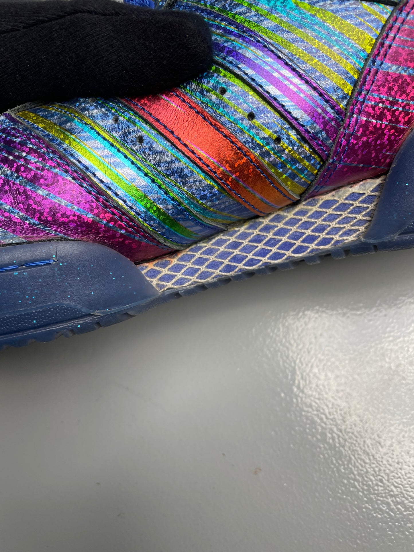 adidas Originals by Jeremy Scott S/S 2013 JS Wings "Hologram" - size 44 2/3