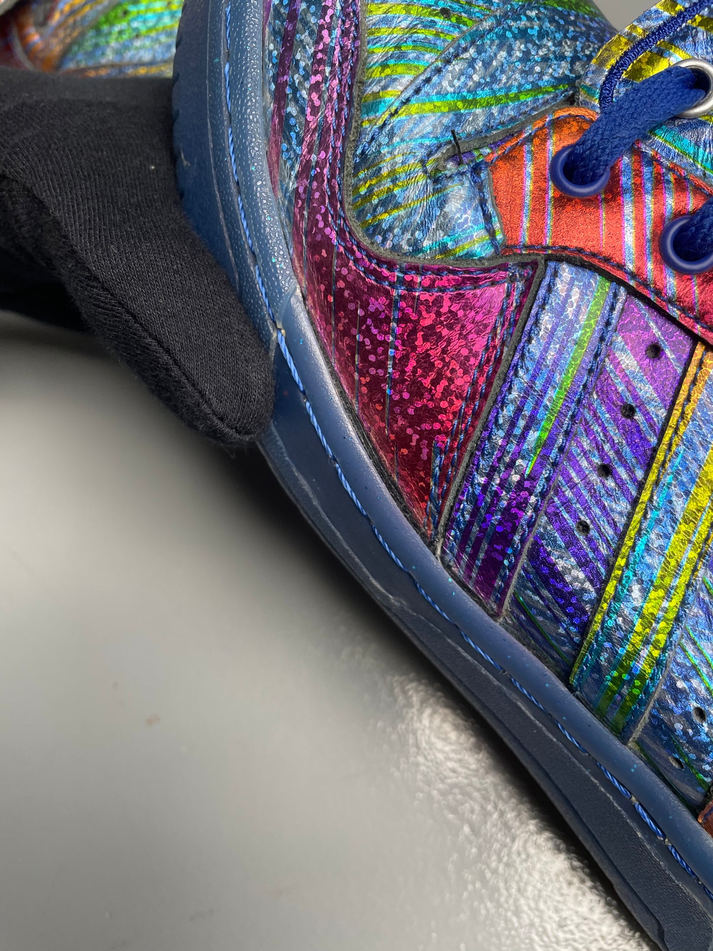 adidas Originals by Jeremy Scott S/S 2013 JS Wings "Hologram" - size 44 2/3
