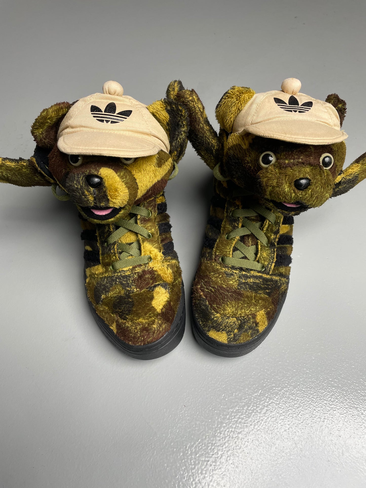 adidas Originals by Jeremy Scott S/S 2013 JS Camo Bear - size 42 2/3