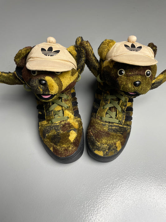 adidas Originals by Jeremy Scott S/S 2013 JS Camo Bear - size 42 2/3