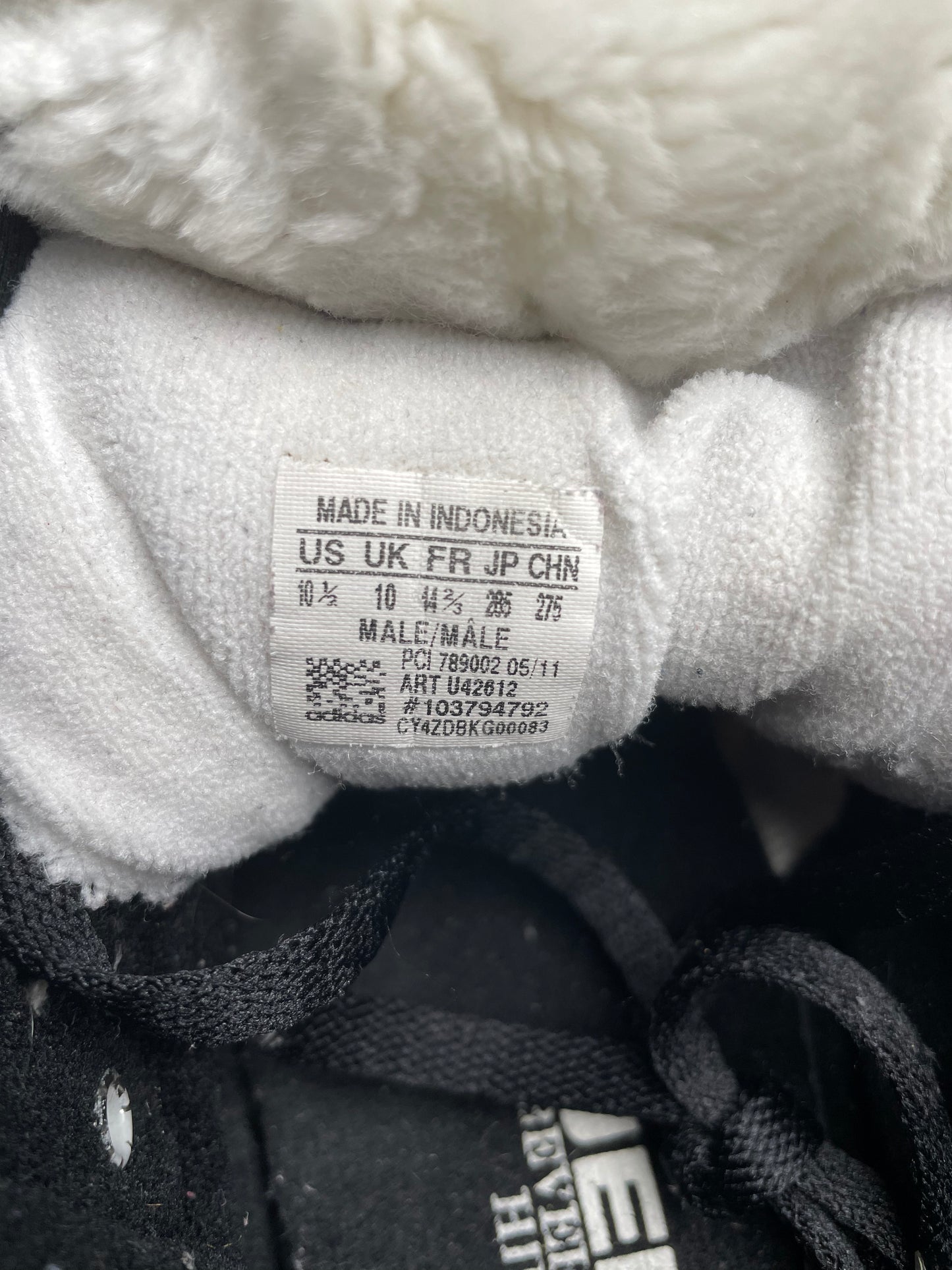 adidas Originals by Jeremy Scott A/W 2011 JS Panda Bear - size 44 2/3