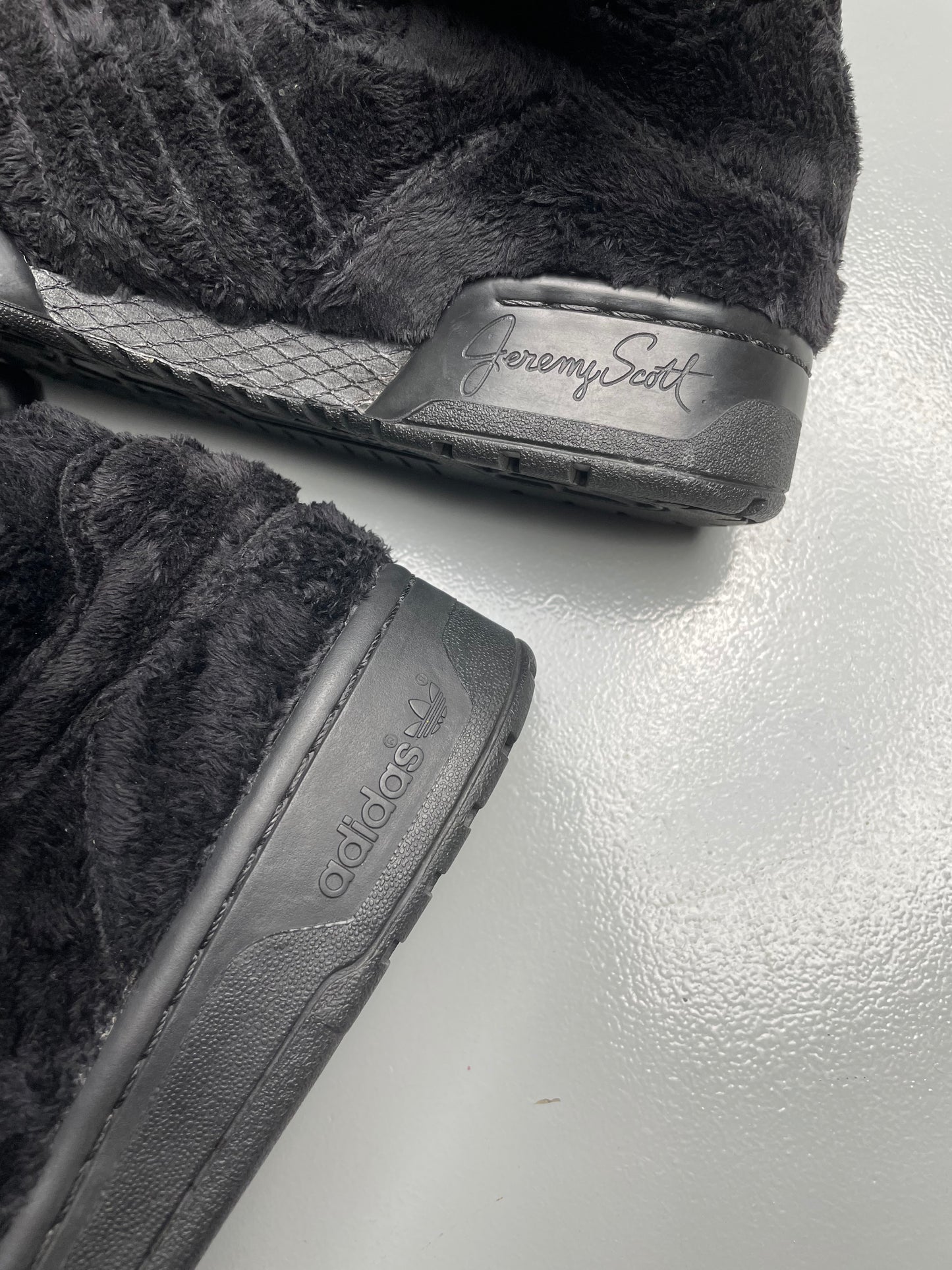 adidas Originals by Jeremy Scott S/S 2012 JS Gorilla - size 42