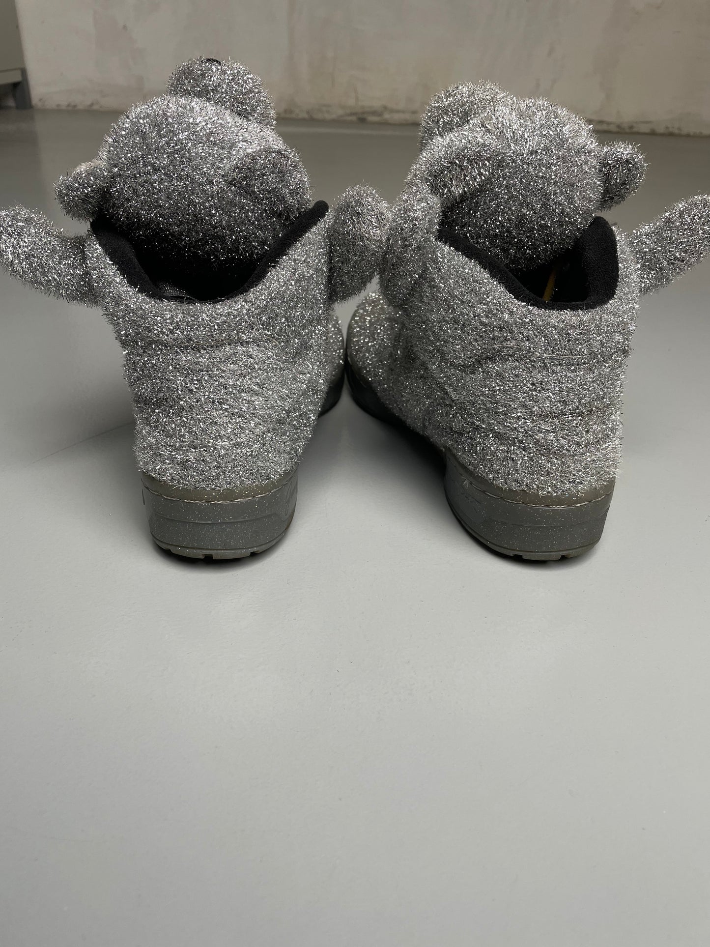 adidas Originals by Jeremy Scott A/W 2013 JS Bear "Tinsel Silver" - size 44 2/3