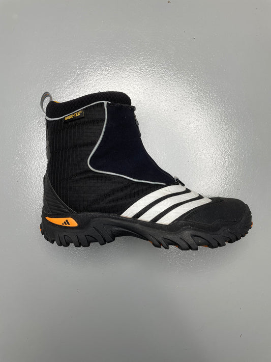 2005 adidas adiStar Winter Boot - size 42