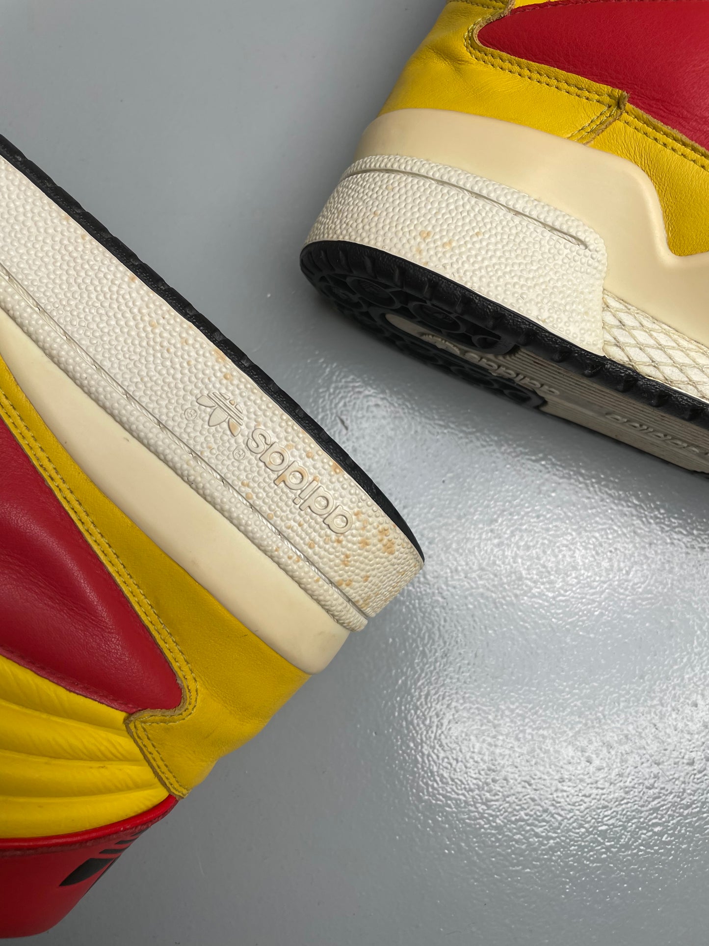 adidas Originals by Jeremy Scott S/S 2010 JS Mickey Hi - size 42 2/3