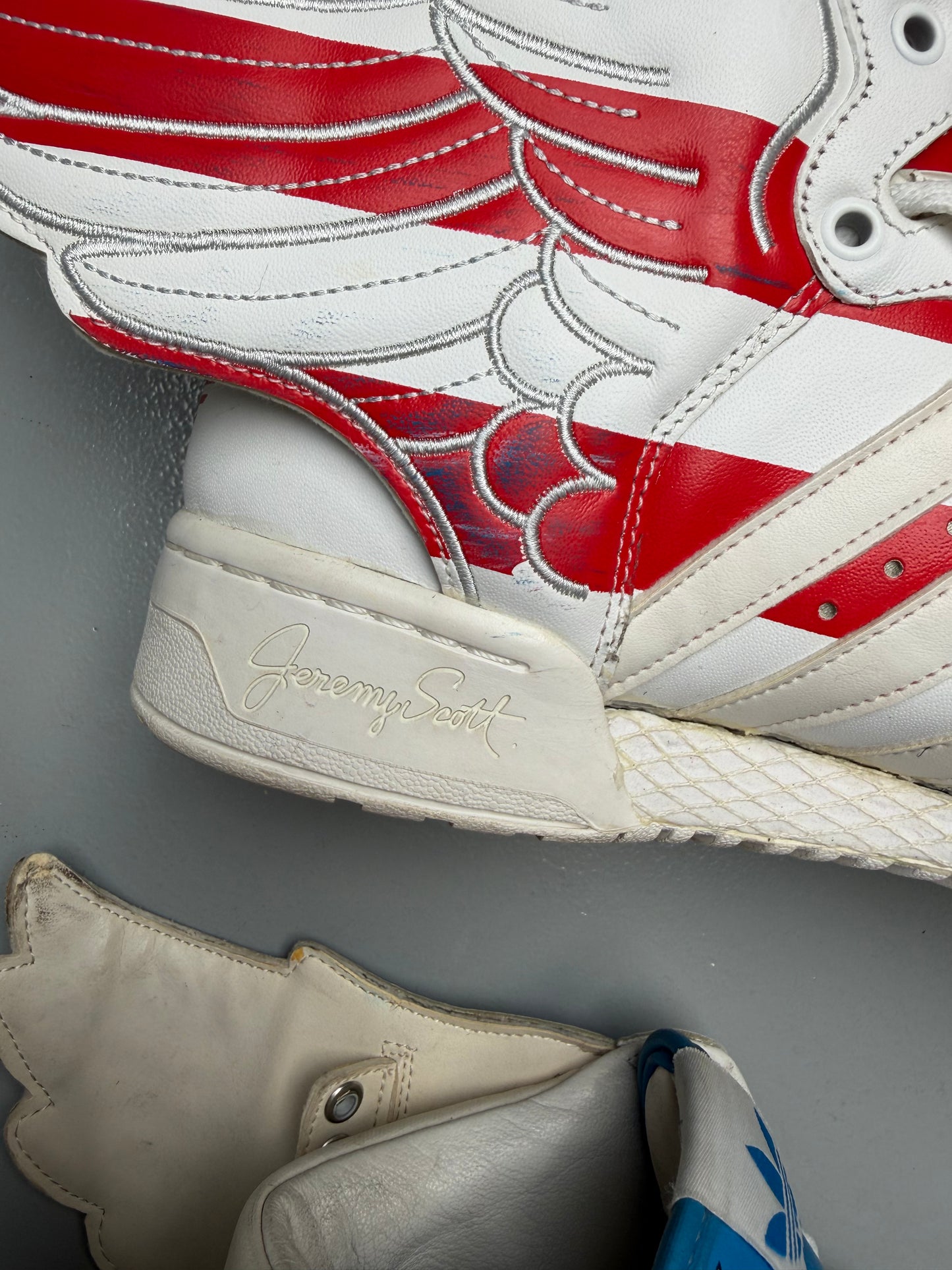 adidas Originals by Jeremy Scott S/S 2012 JS Wings 2.0 "Stars & Stripes" - size 41 1/3