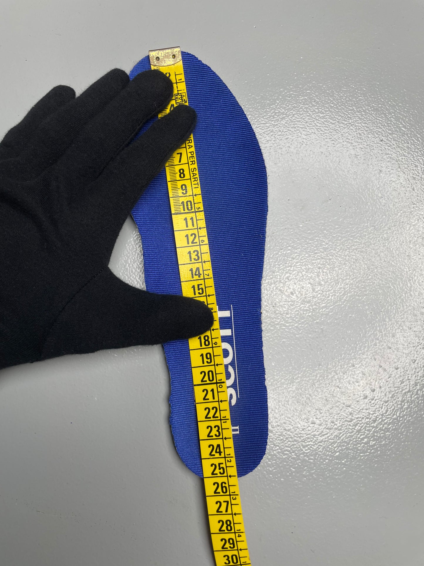 adidas Originals by Jeremy Scott S/S 2013 JS Wings "Hologram" - size 39 1/3