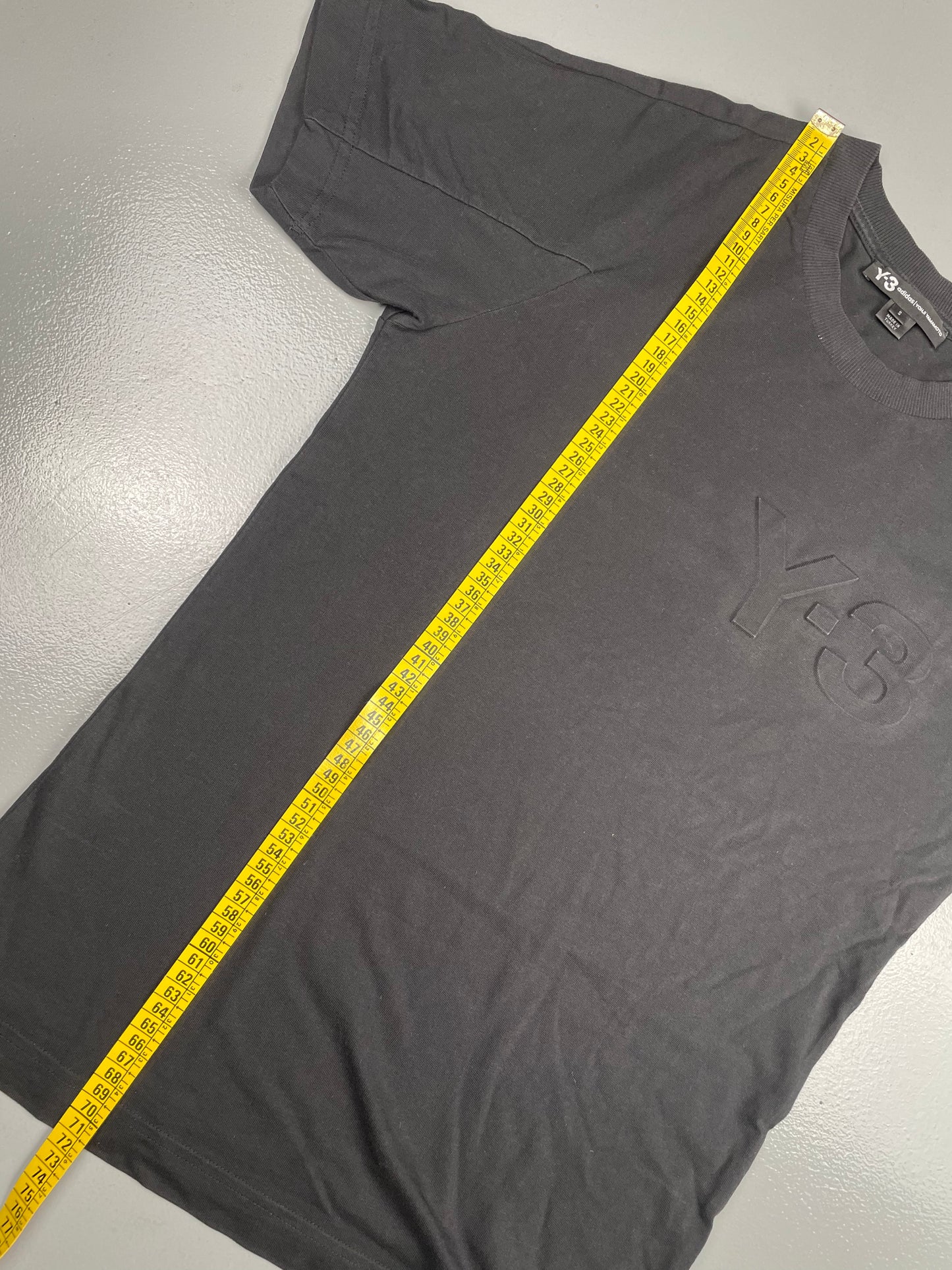 Y-3 - S/S 2017 - Debossed Logo Short Sleeve Tee (black) - size S