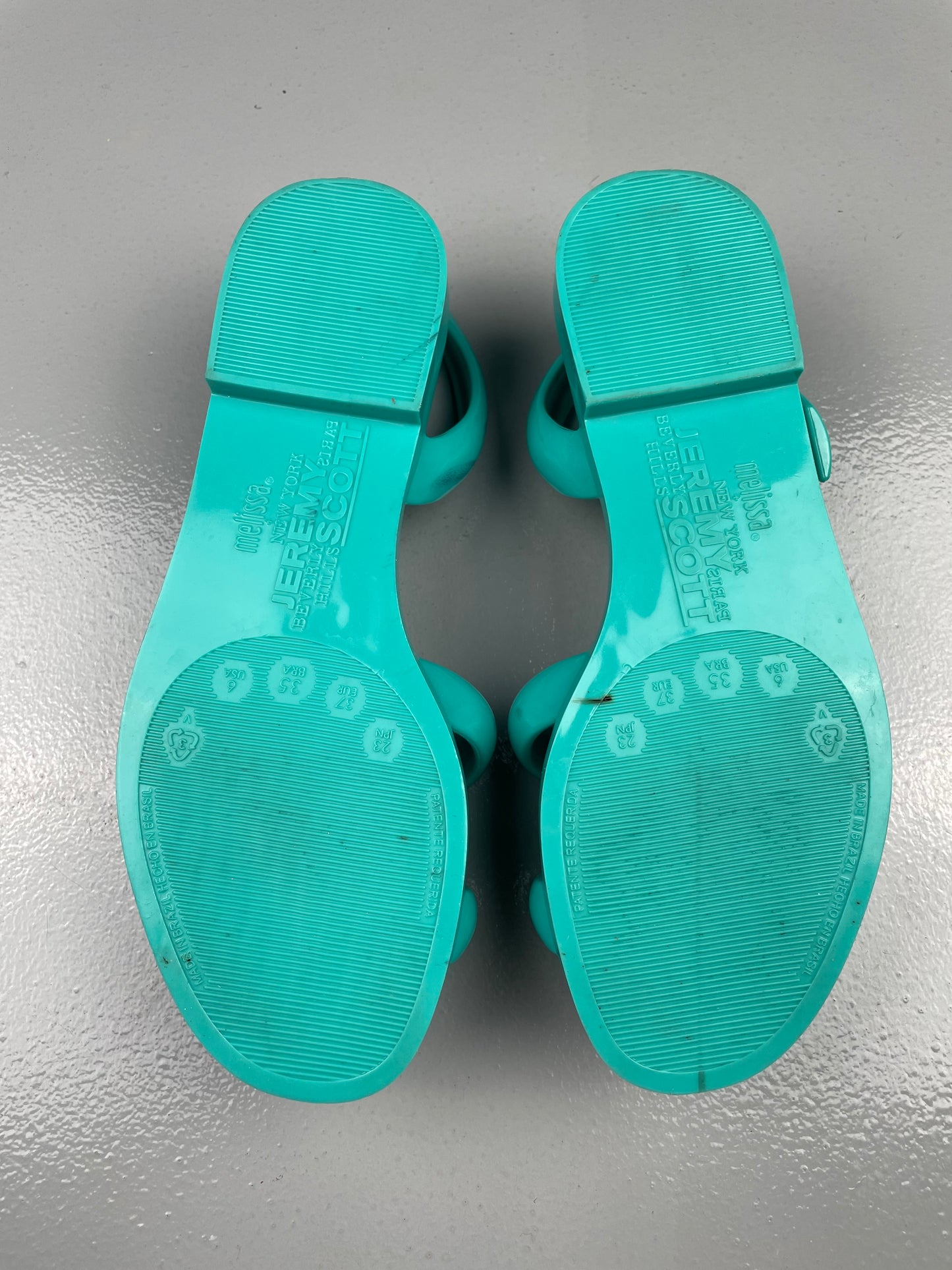 2016 Melissa X Jeremy Scott inflatable sandal - size 37