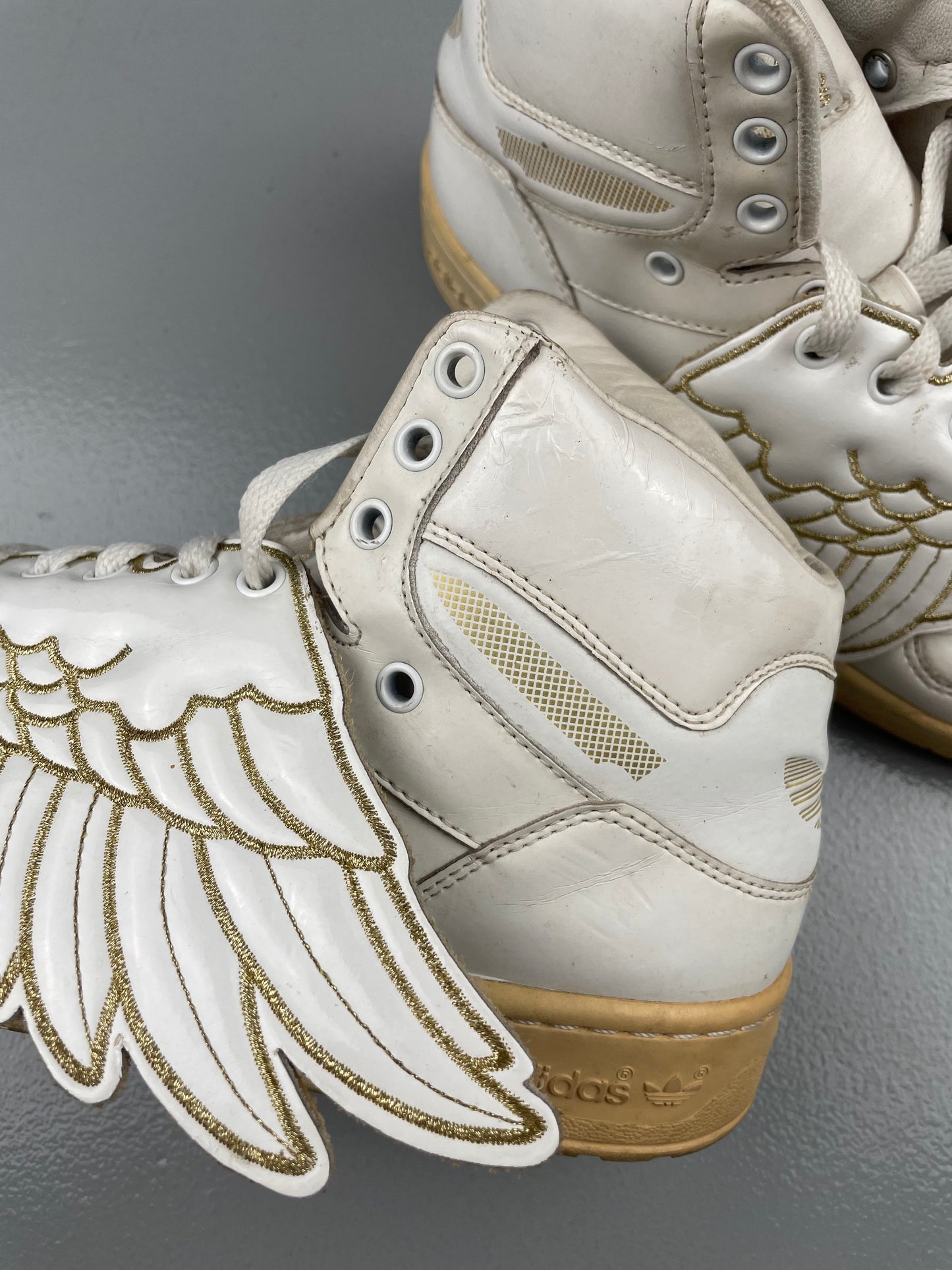adidas X Jeremy Scott S/S 2010 JS Wings 1.0 white/gold - size 38