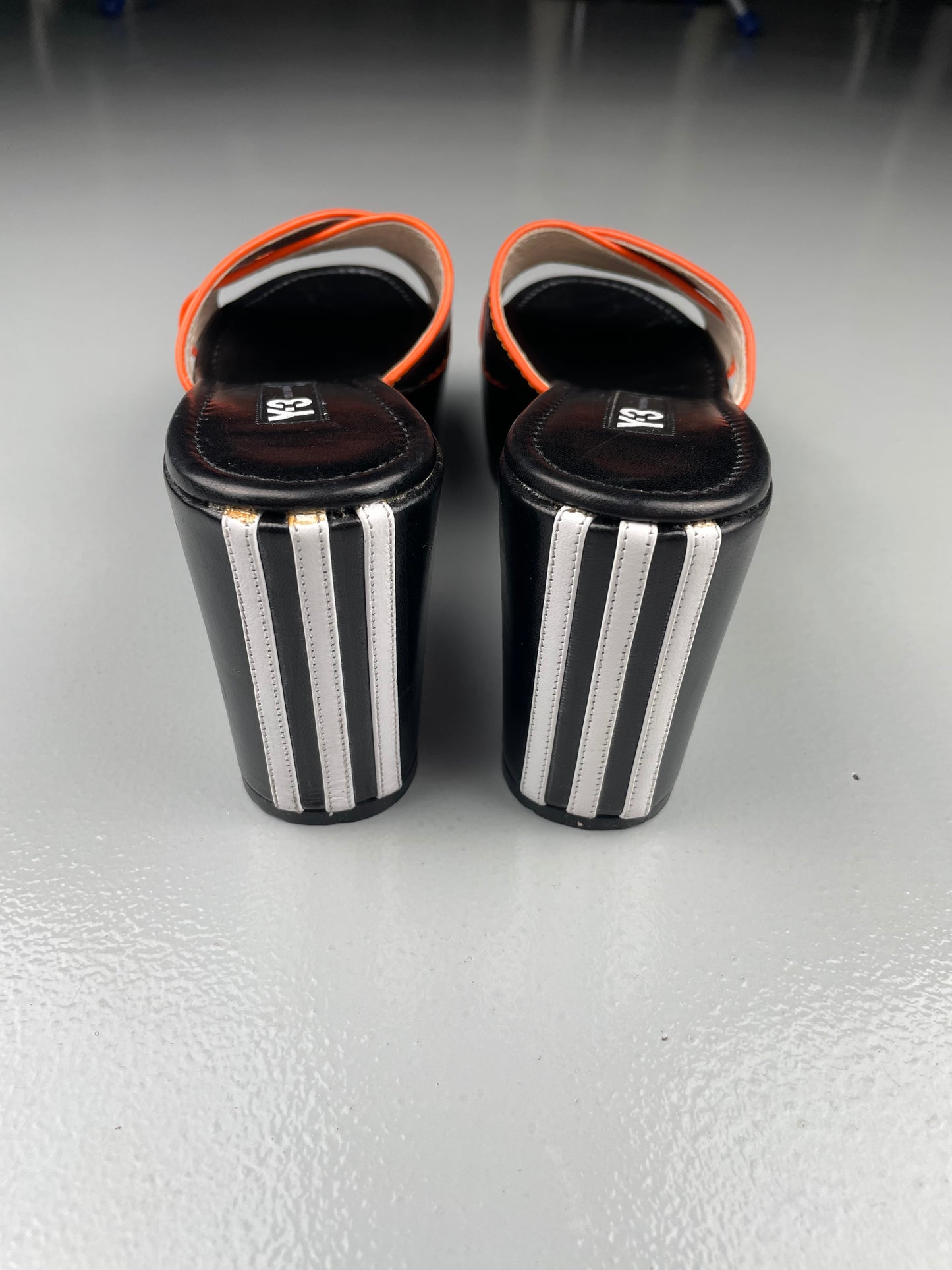 Y-3 S/S 2006 sabot - size 38.5
