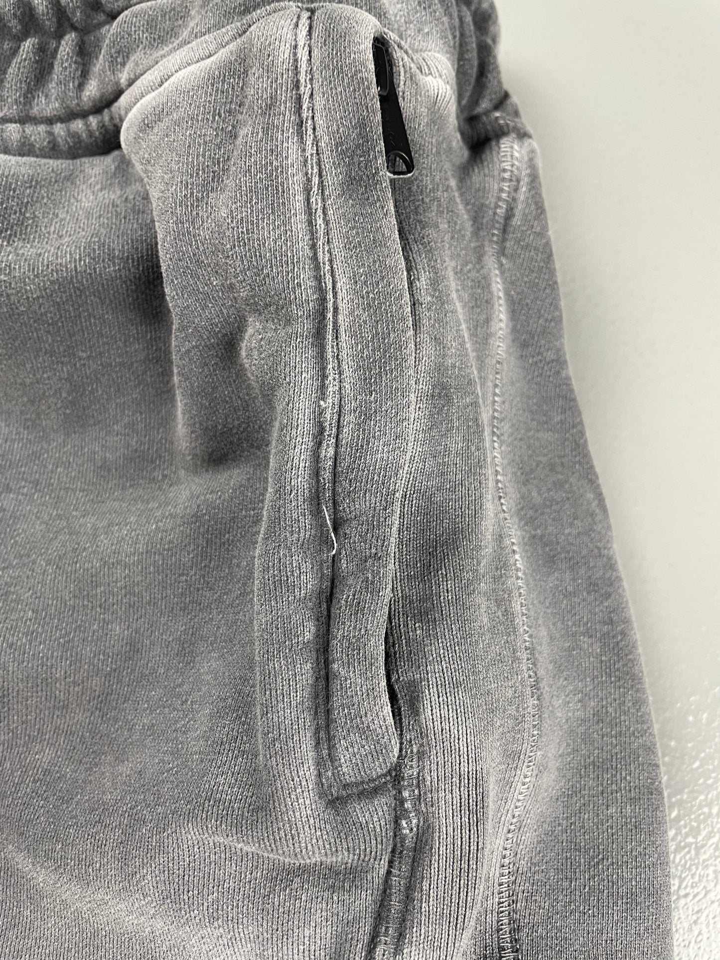 YEEZY Season 4 Bat sweatpants - size M