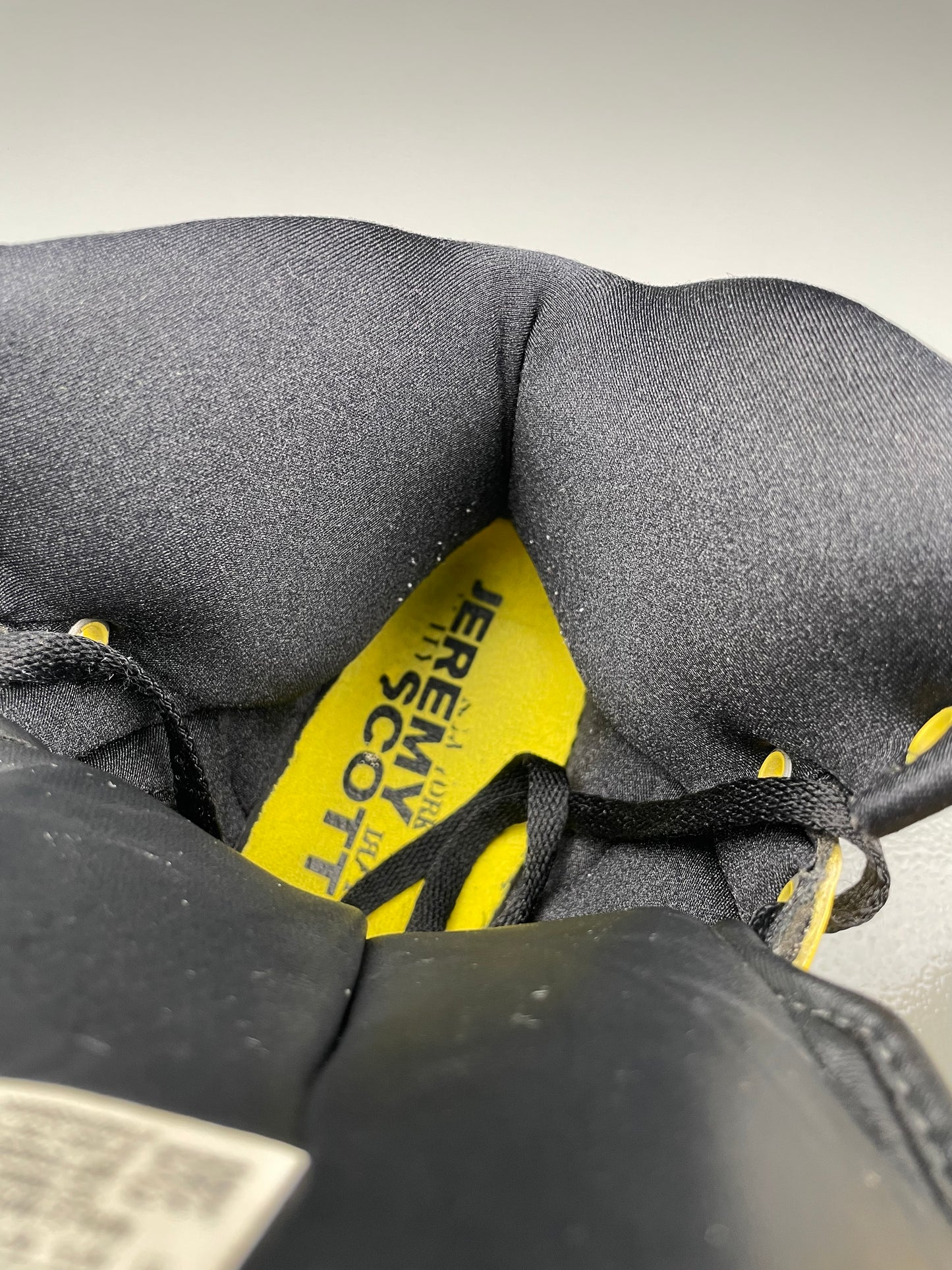 adidas Originals by Jeremy Scott S/S 2012 Instinct Hi (Black/Yellow) - size 45 1/3