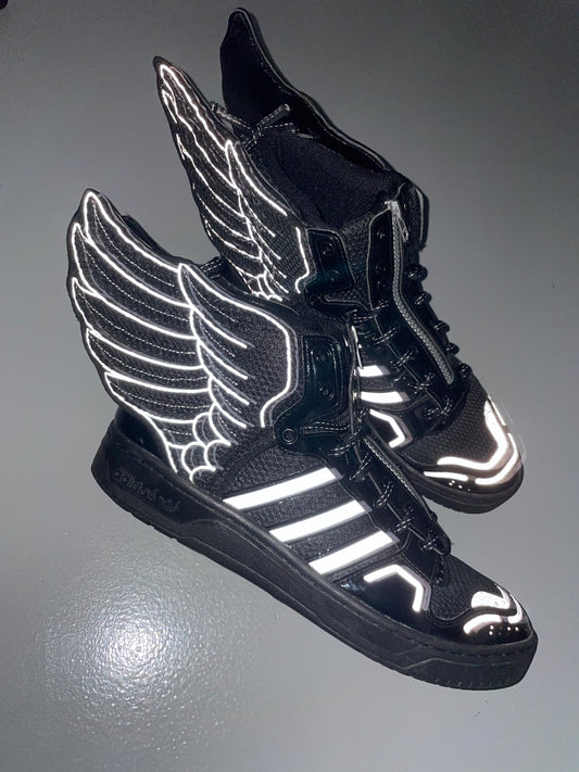 adidas Originals by Jeremy Scott 2015 JS Wings 2.0 Mesh (black) - size 46 2/3
