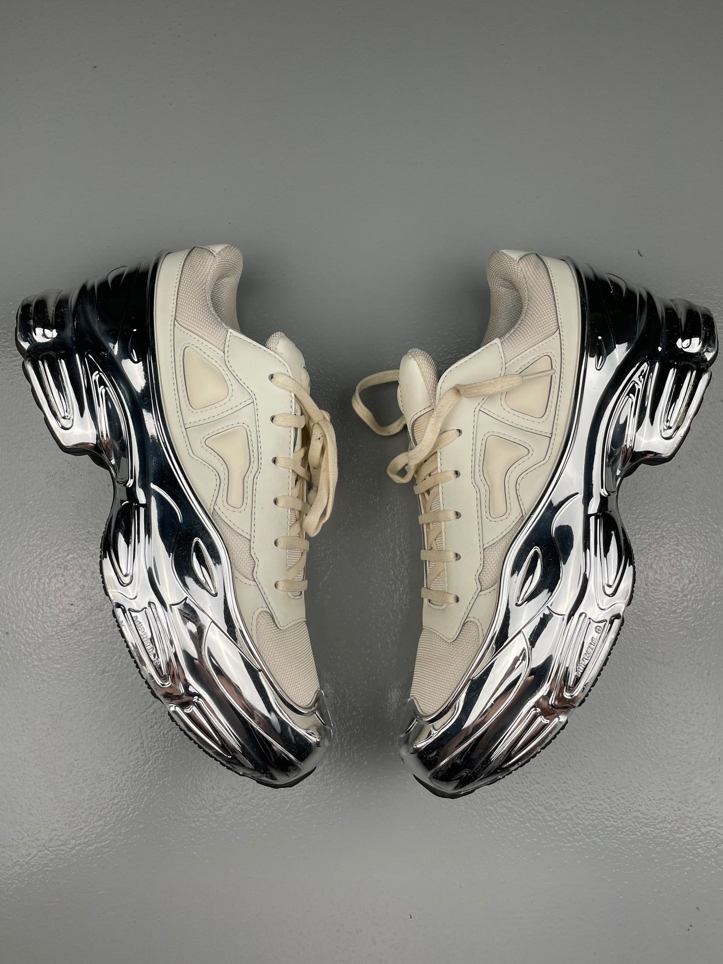 Adidas X Raf Simons S/S 2019 RS Ozweego (Metallic) - size 44 2/3