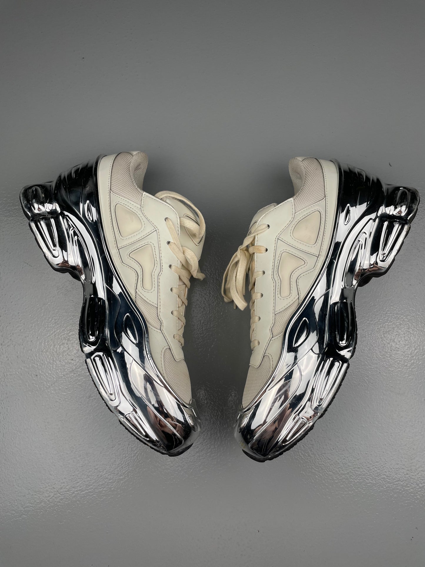 Adidas X Raf Simons S/S 2019 RS Ozweego (Metallic) - size 44 2/3