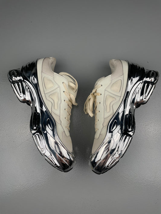 Adidas X Raf Simons S/S 2019 RS Ozweego (Metallic) - size 44 2/3