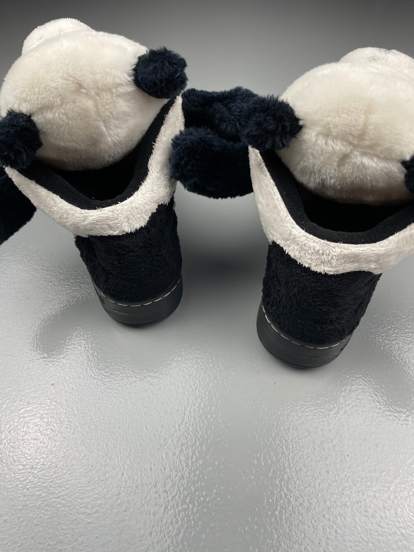 adidas X Jeremy Scott A/W 2011 JS Panda Bear - size 43 1/3