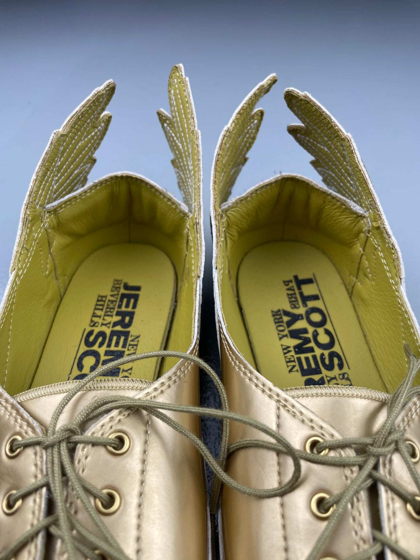 adidas Originals by Jeremy Scott S/S 2014 JS Wings Easy Five Gold - size 40