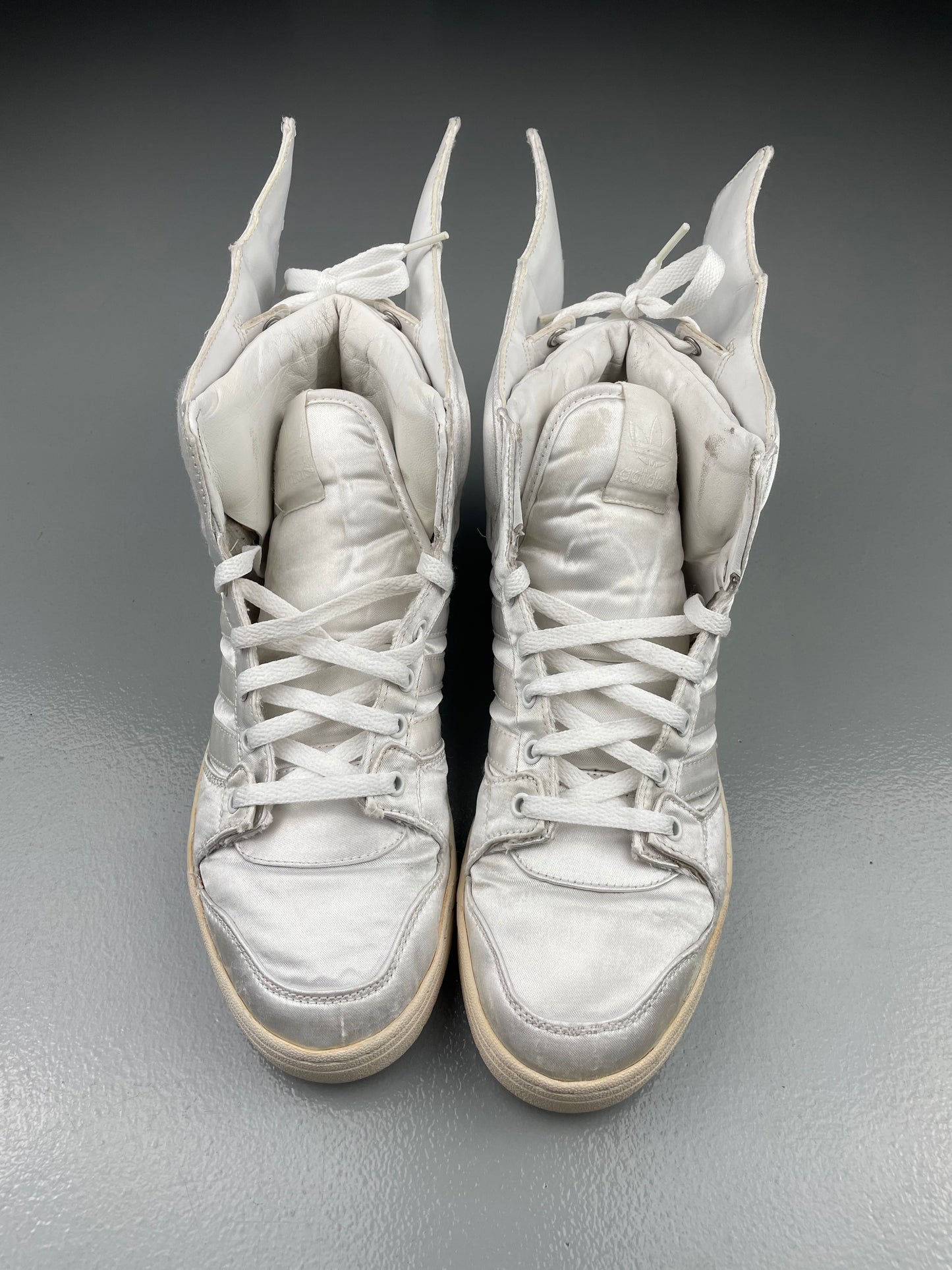 adidas X Jeremy Scott X 2NE1 - A/W 2011 - JS Wings 2.0 "Satin" - size 42