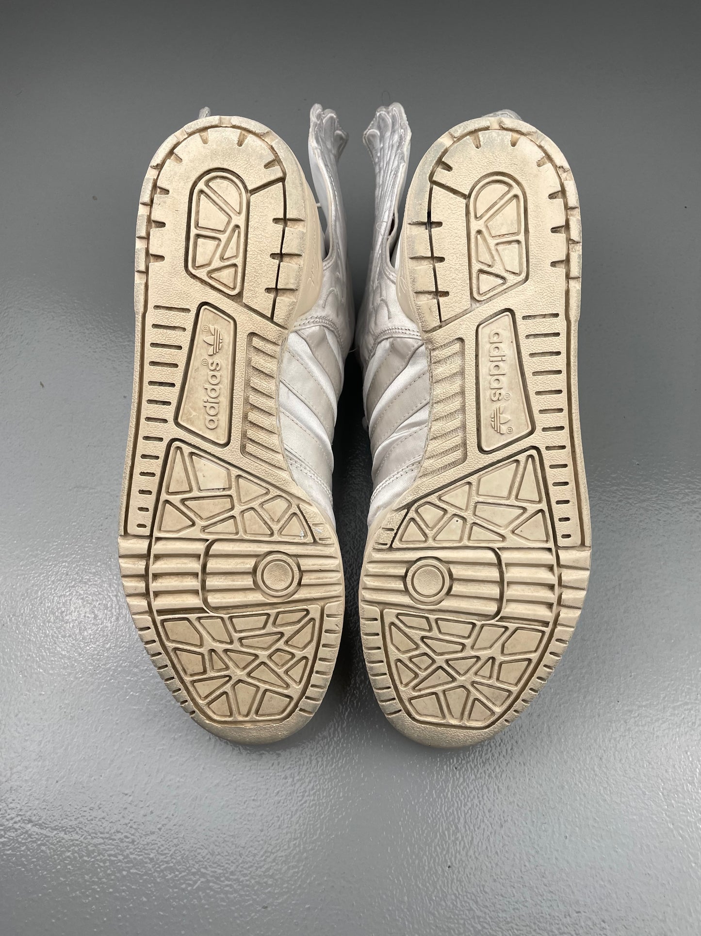 adidas X Jeremy Scott X 2NE1 - A/W 2011 - JS Wings 2.0 "Satin" - size 42