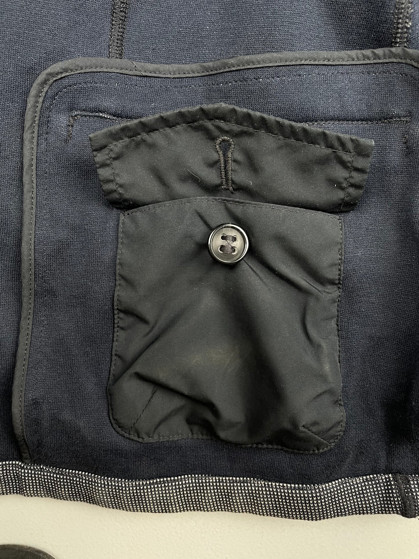 Giorgio Armani jacket - size 46