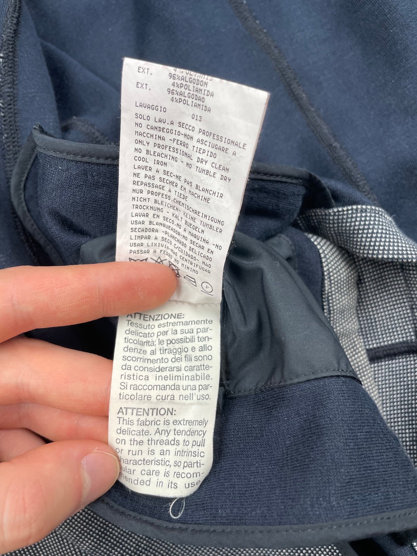 Giorgio Armani jacket - size 46