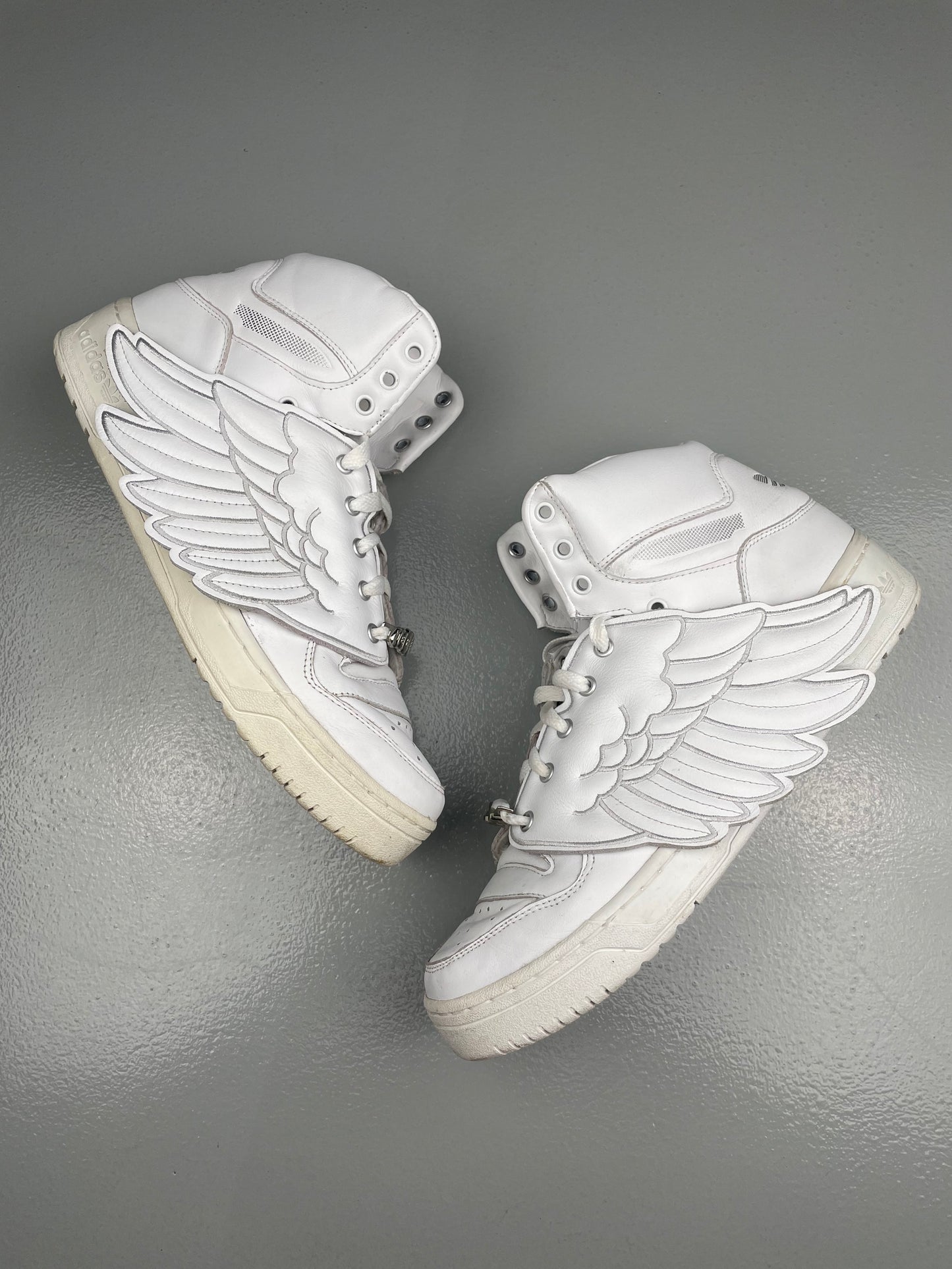 adidas Originals by Jeremy Scott 2009 JS Wings (white/silver) - size 44