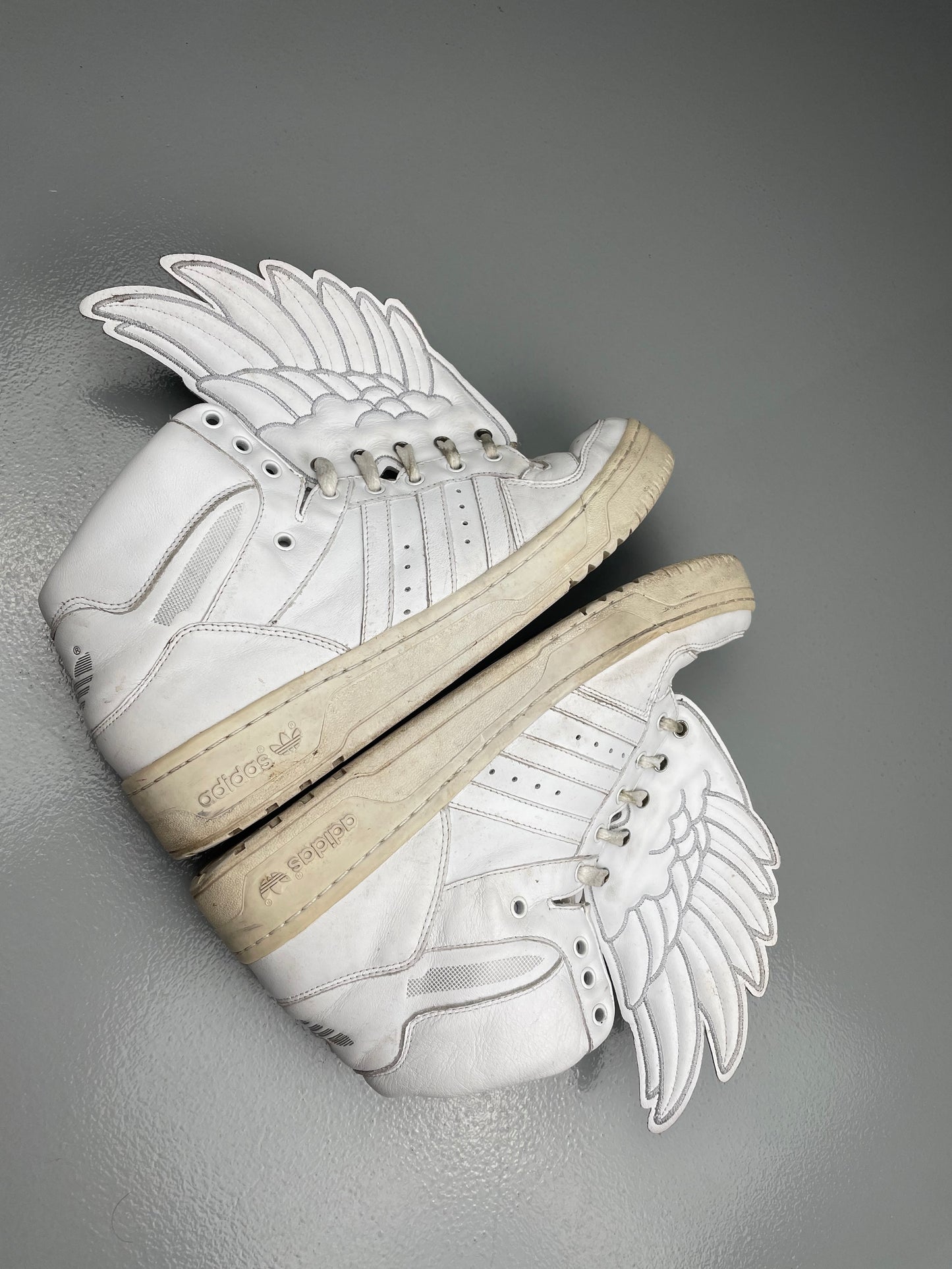 adidas Originals by Jeremy Scott S/S 2009 JS Wings 1.0 (white/silver) - size 44 2/3