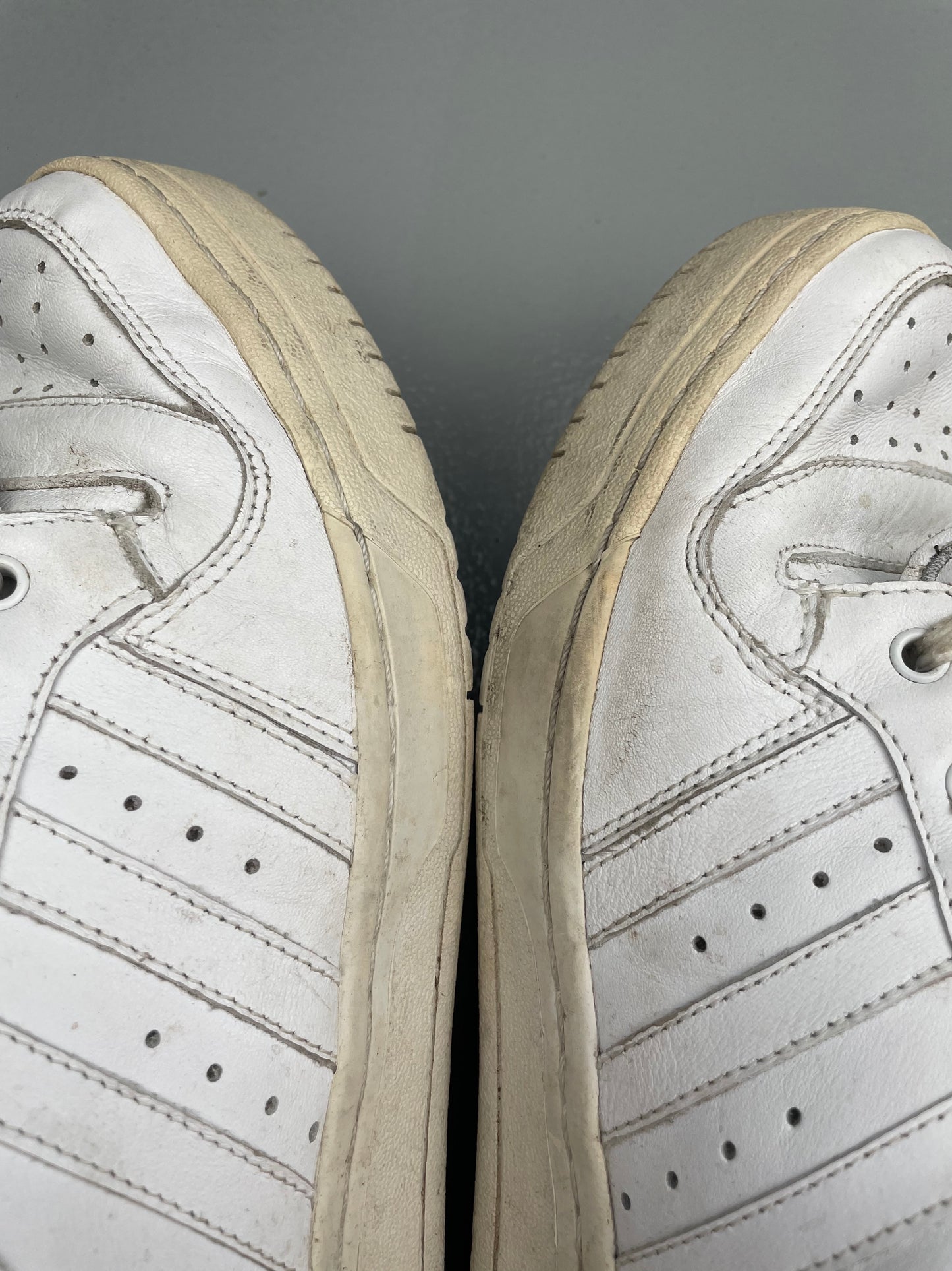 adidas Originals by Jeremy Scott S/S 2009 JS Wings 1.0 (white/silver) - size 44 2/3